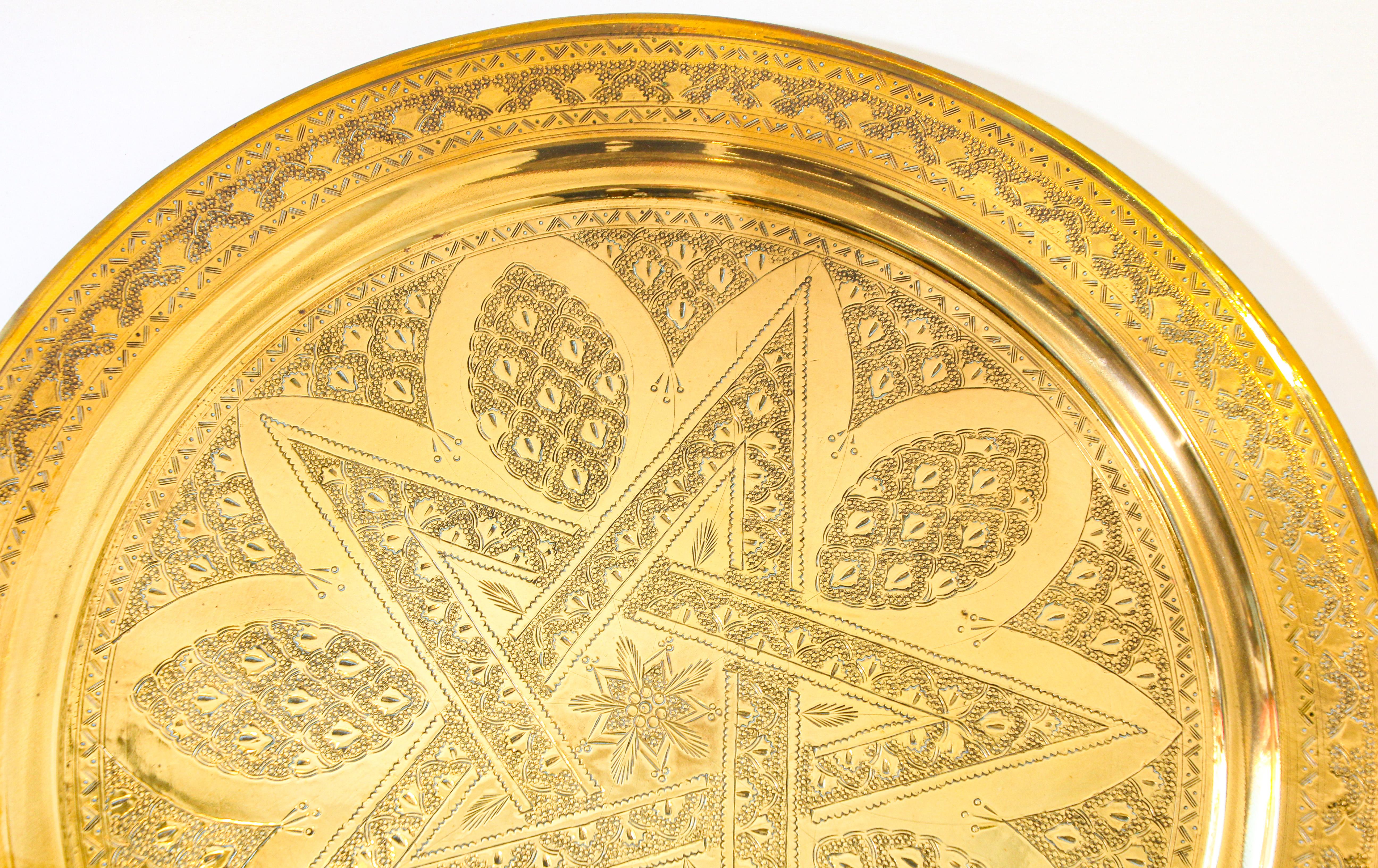 Moorish 1900s Moroccan Brass Tray Star Etched Collectible Polished Platter 22.5 in. D. For Sale