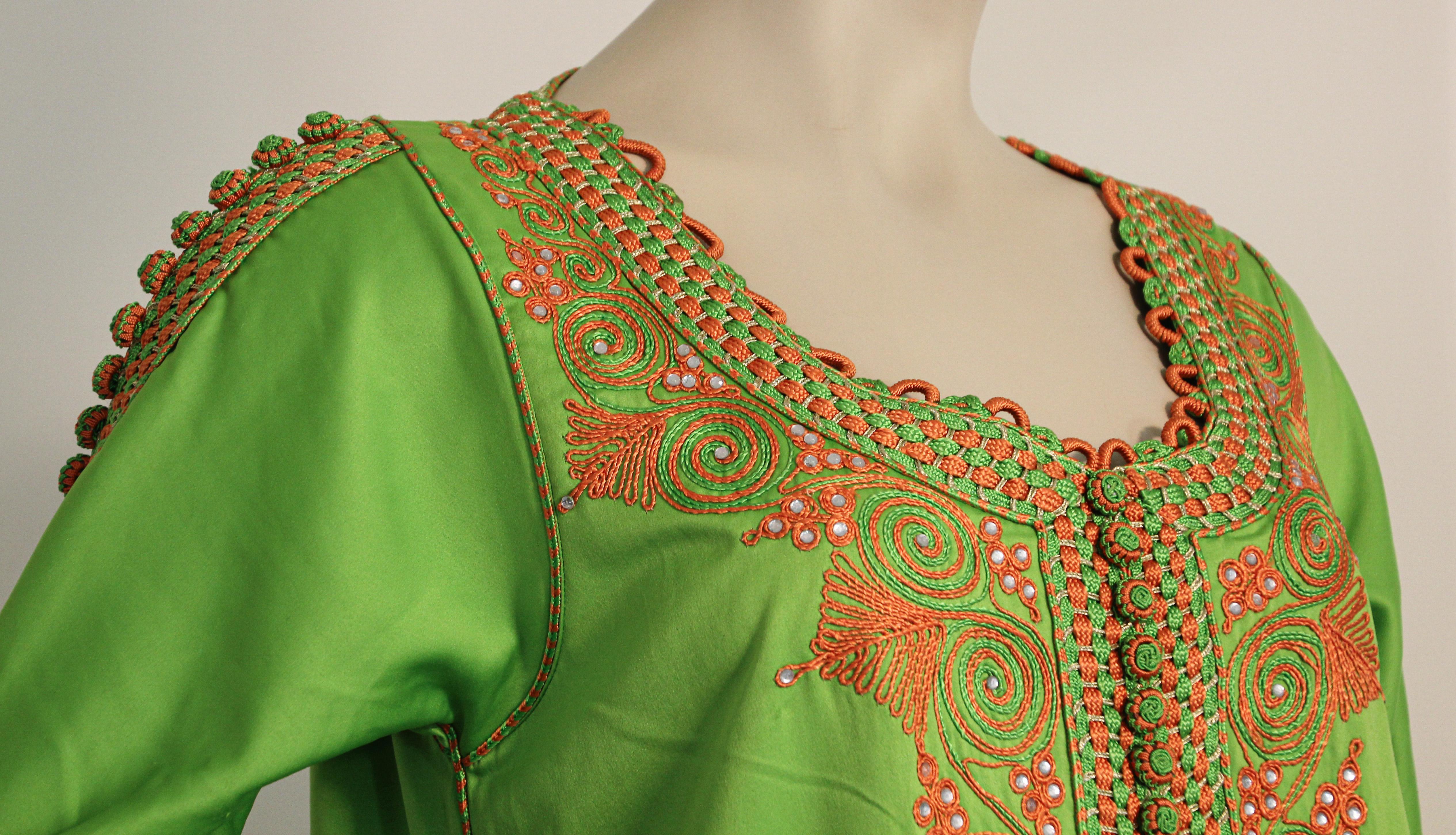 Caftan marocain vert corail en vente 3