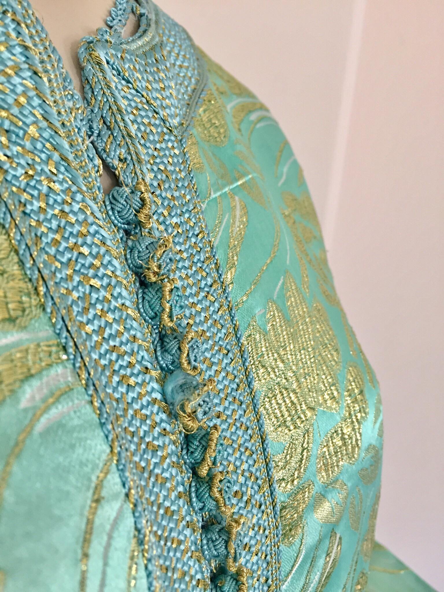 Moroccan Kaftan in Turquoise and Gold Floral Brocade Metallic Lame For Sale 7