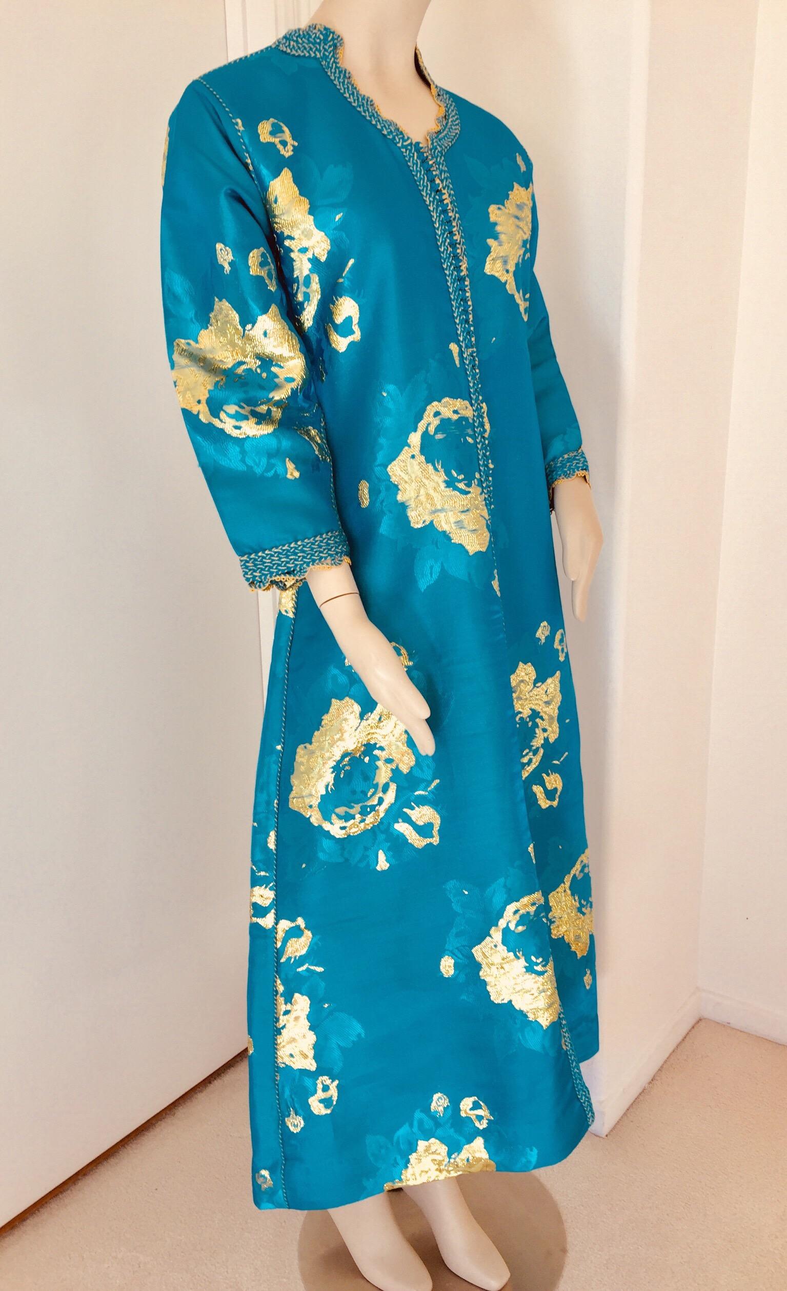 Moroccan Vintage Kaftan in Turquoise and Gold Floral Brocade Metallic Lame In Good Condition In North Hollywood, CA