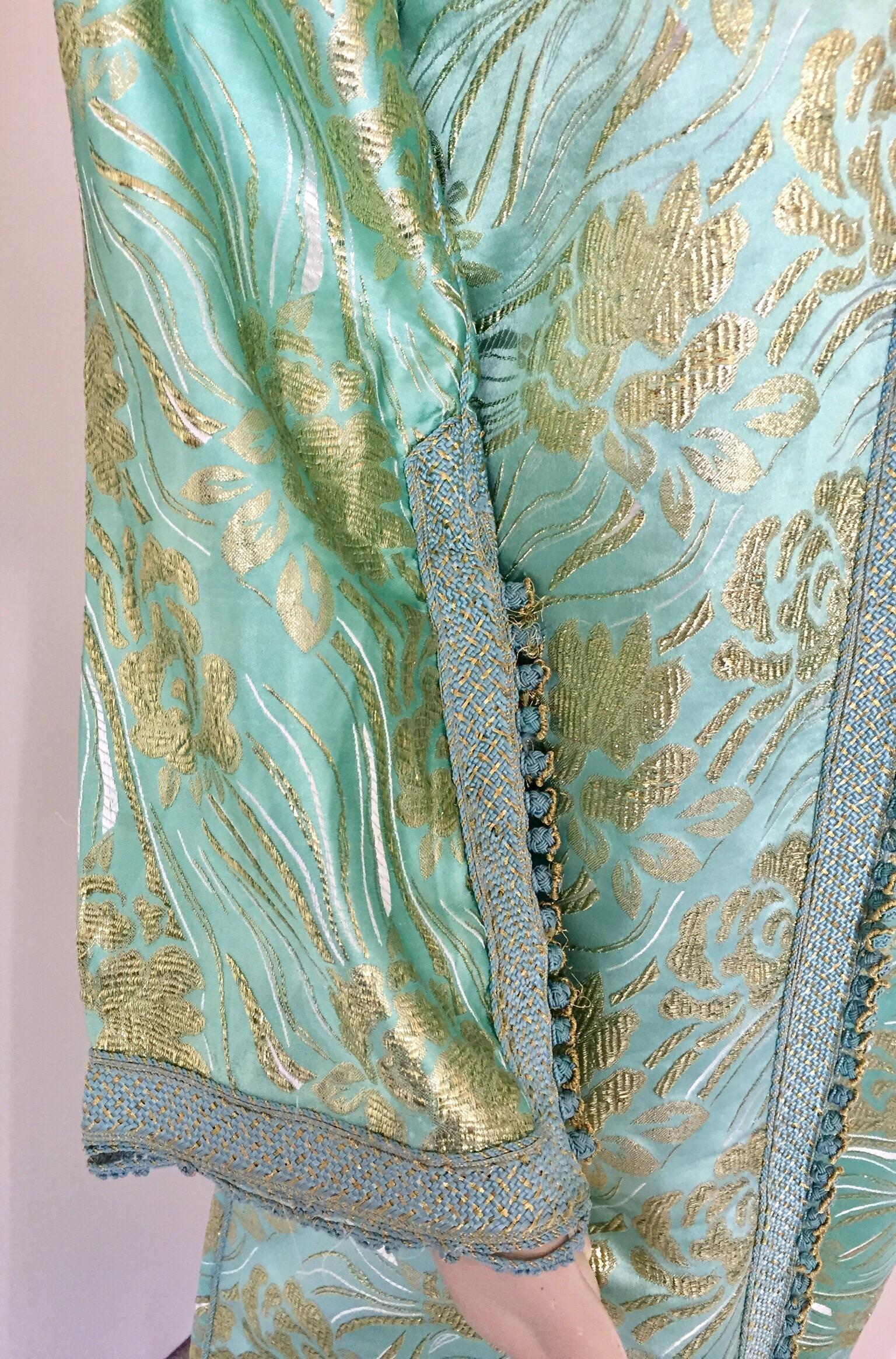 Moroccan Kaftan in Turquoise and Gold Floral Brocade Metallic Lame In Good Condition For Sale In North Hollywood, CA
