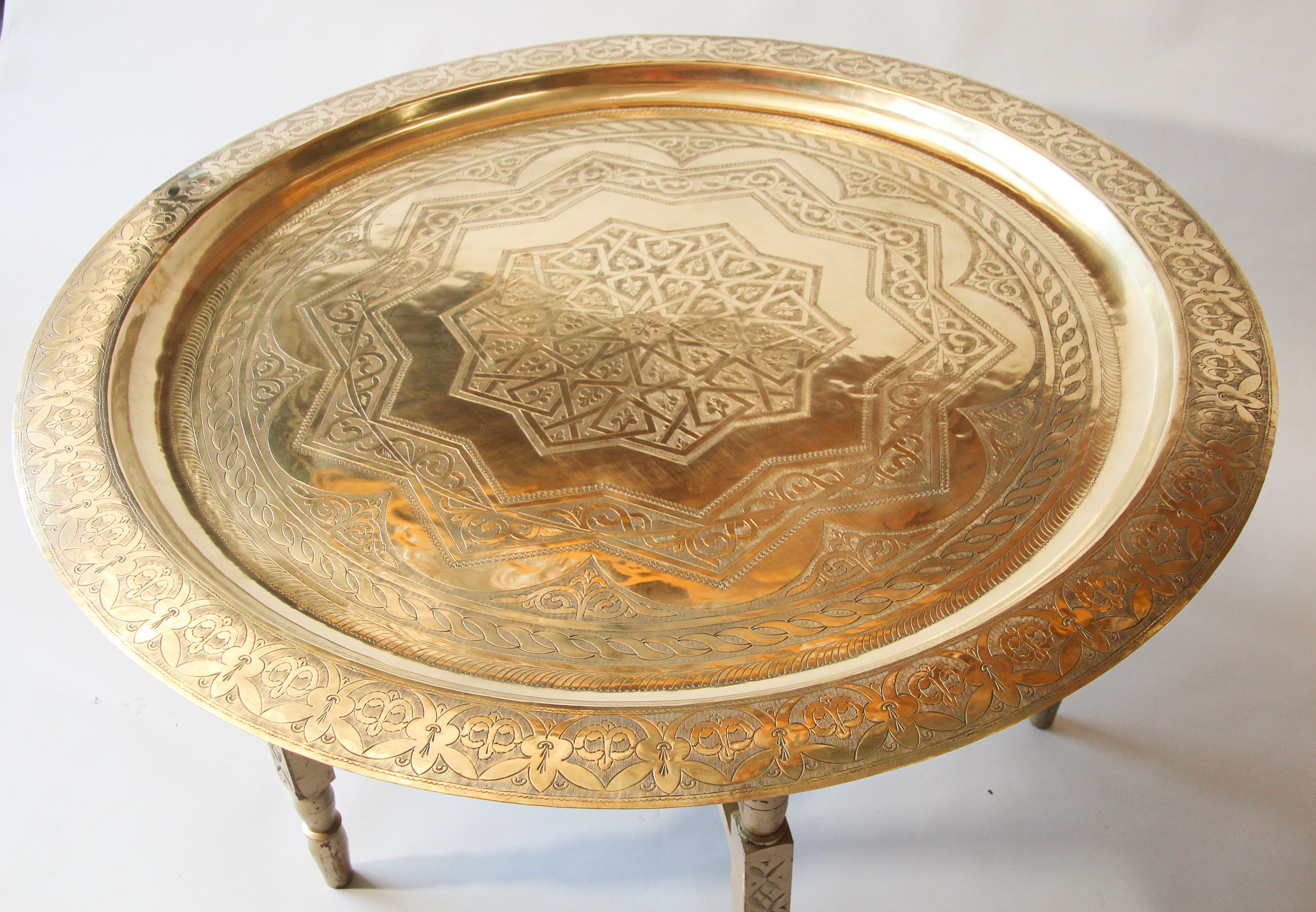 Moroccan Large Polished Brass Tray Table on Folding Stand 40 in.Diameter 3