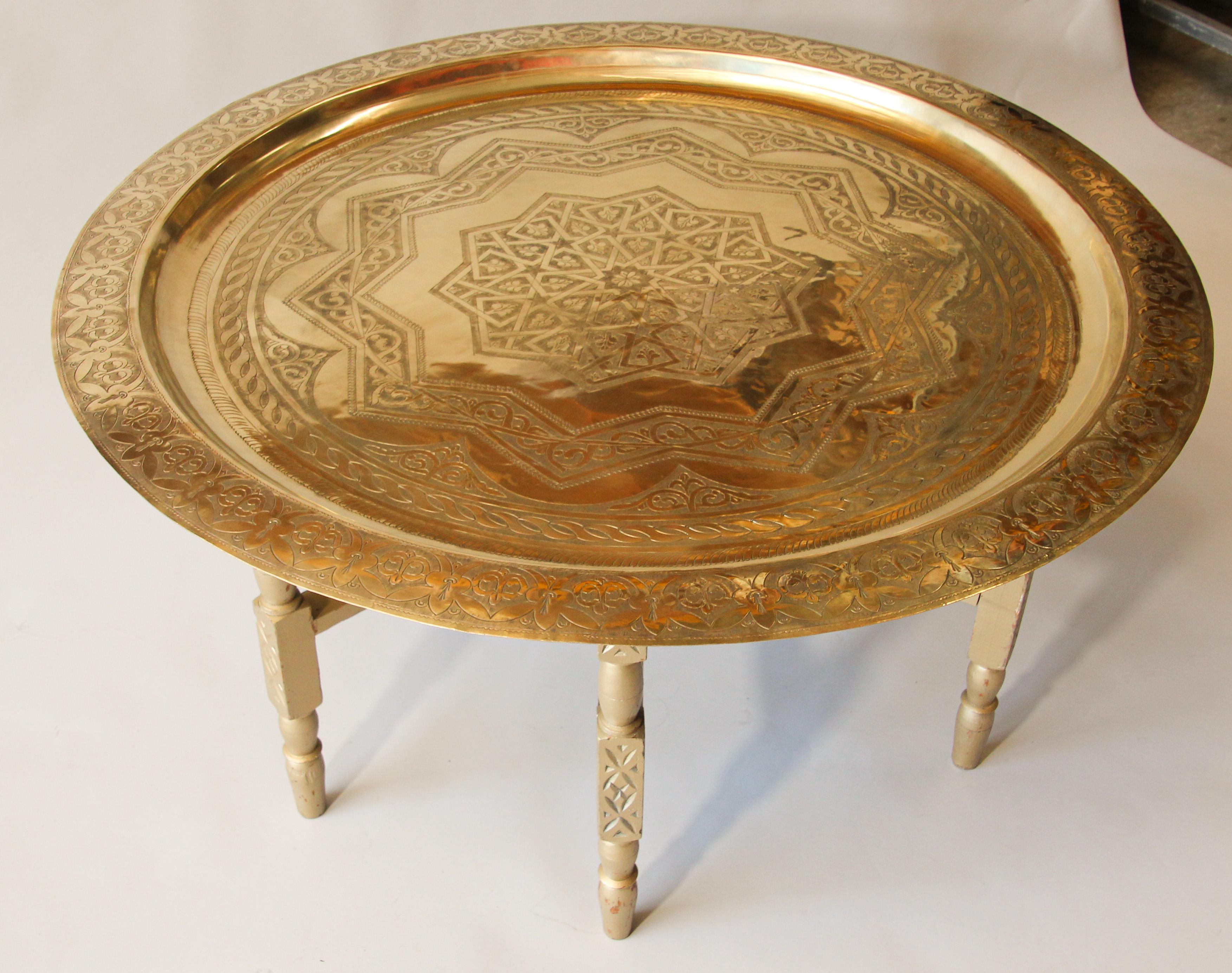 Respect Release Tick Moroccan Large Brass Tray Table on Folding Stand For Sale at 1stDibs
