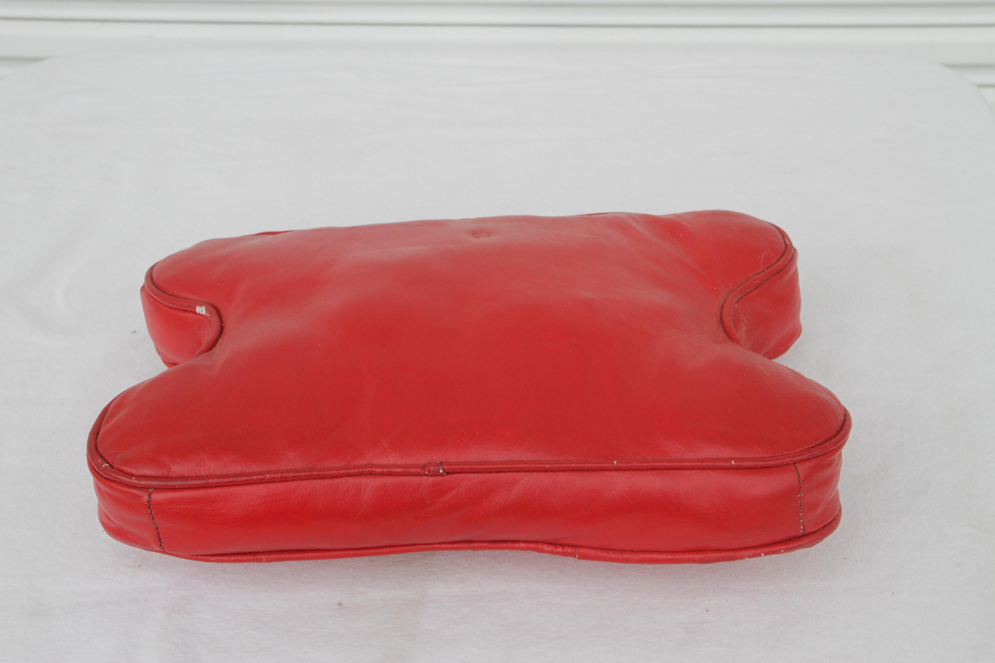 Ottone Sgabello in pelle marocchina Camel in vendita
