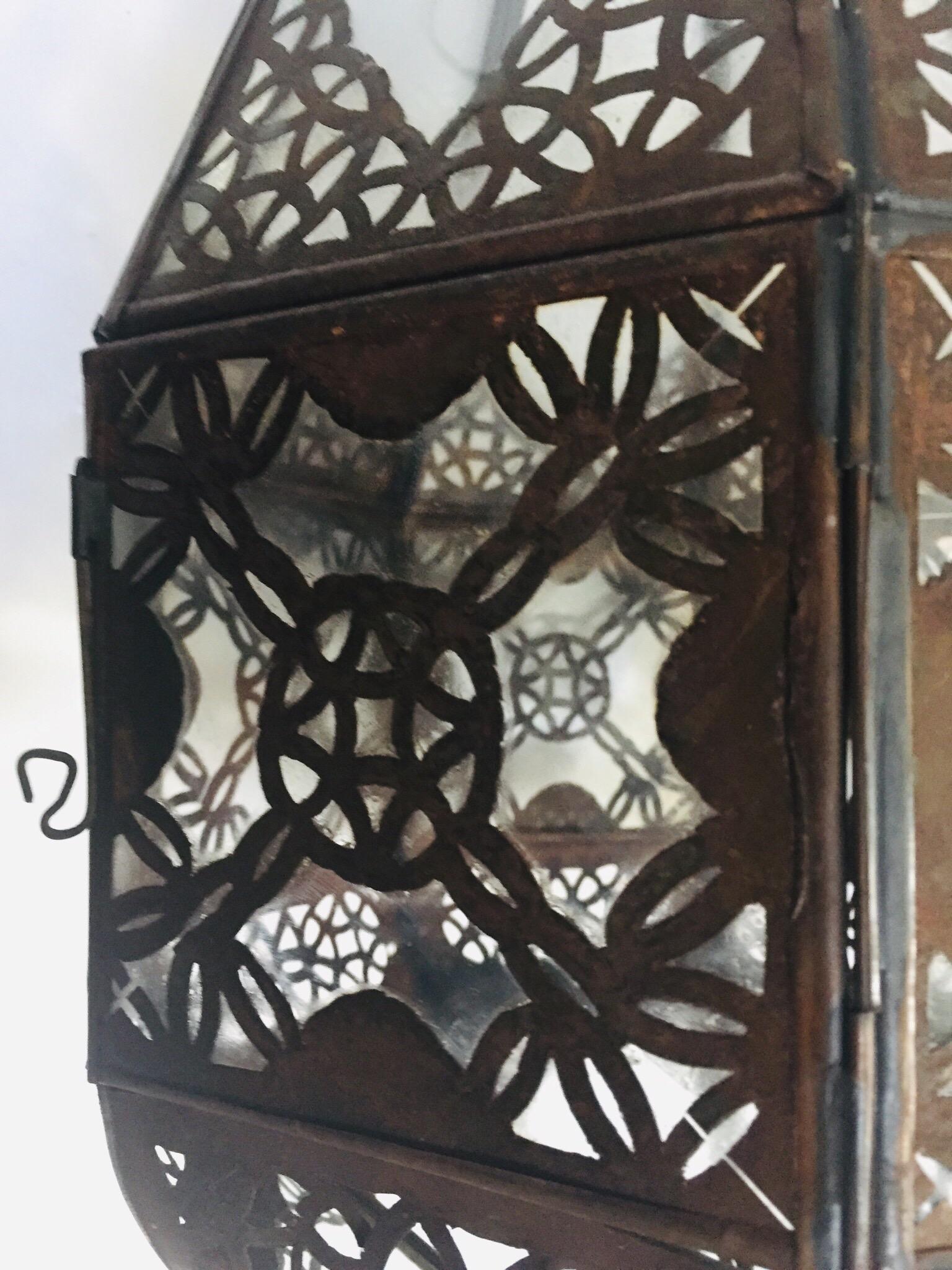 Hand-Crafted Moroccan Light Fixture in Moorish Design For Sale