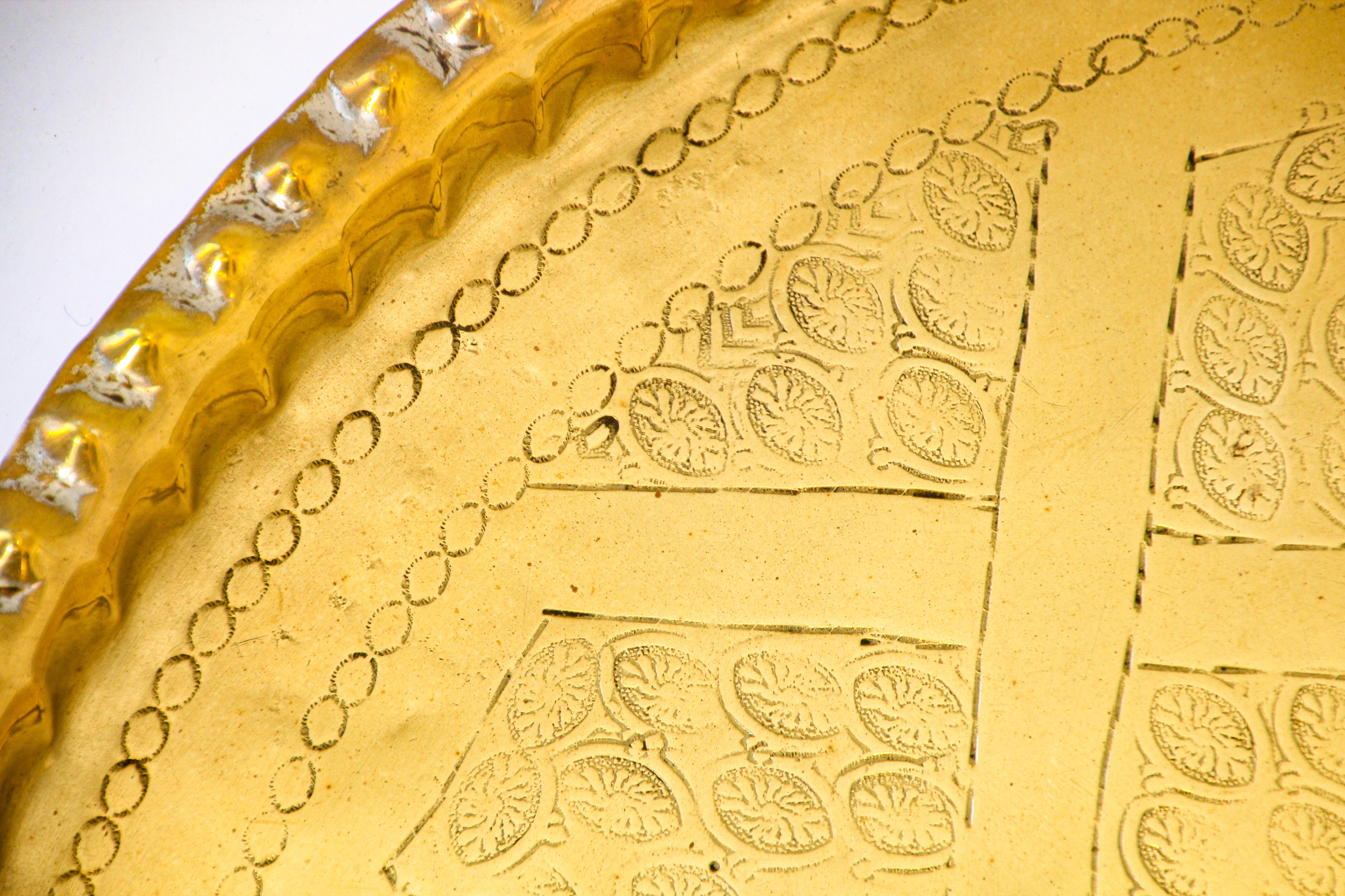 Moroccan Metal Brass Decorative Moorish Tray For Sale 3