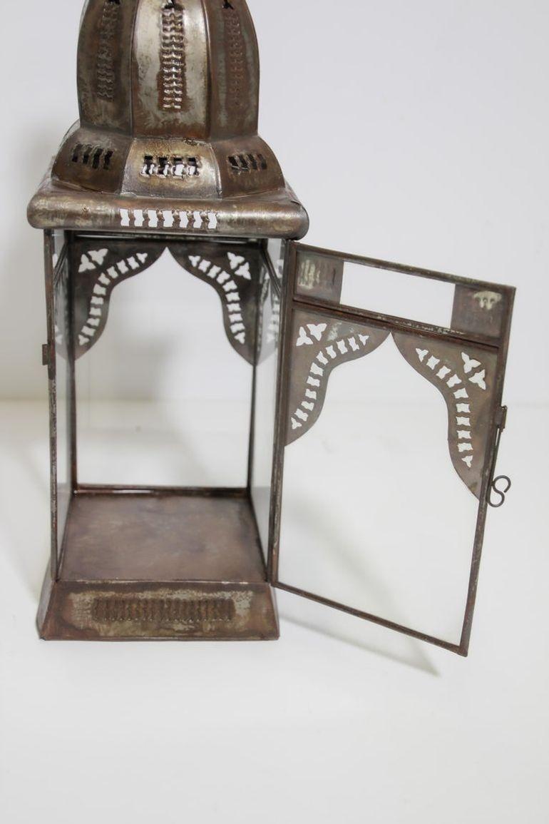 Farol Marroquí de Metal Cuadrado y Cristal Transparente en venta 5