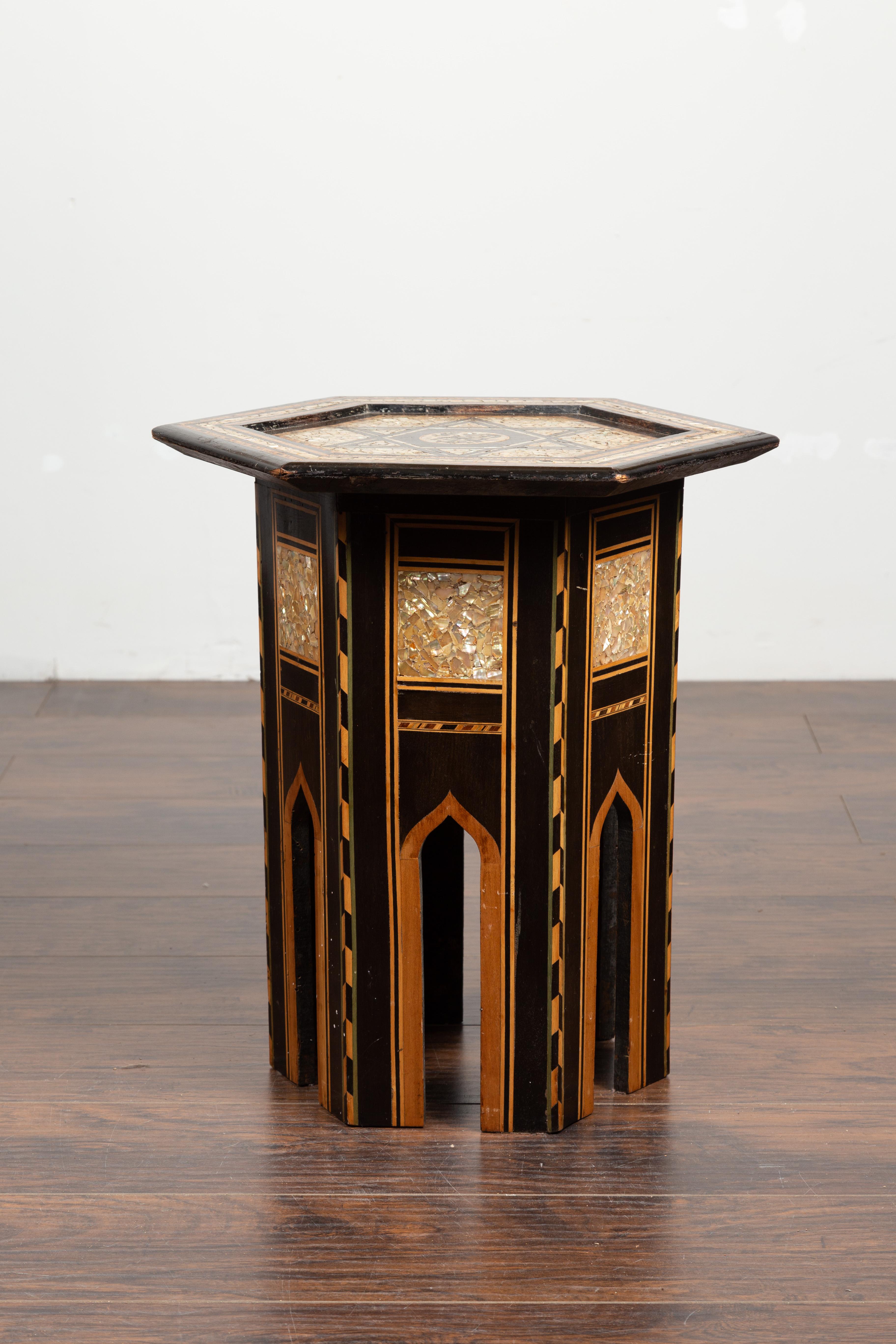 Moroccan Midcentury Side Table with Hexagonal Top and Mother-of-Pearl Inlay For Sale 8