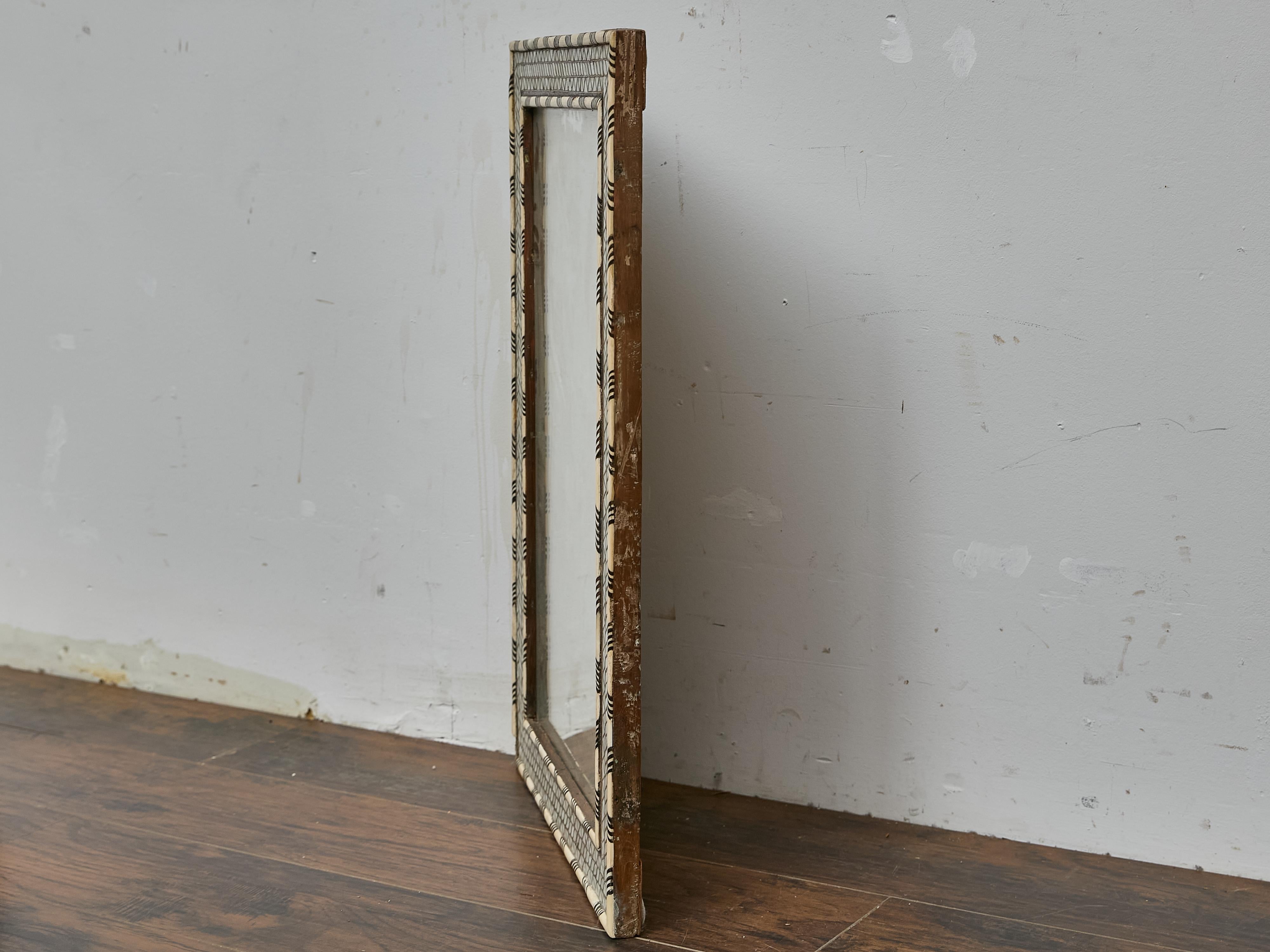 Moroccan Mirror with Inlaid Bone and Mother-of-Pearl Frame, circa 1920 For Sale 3