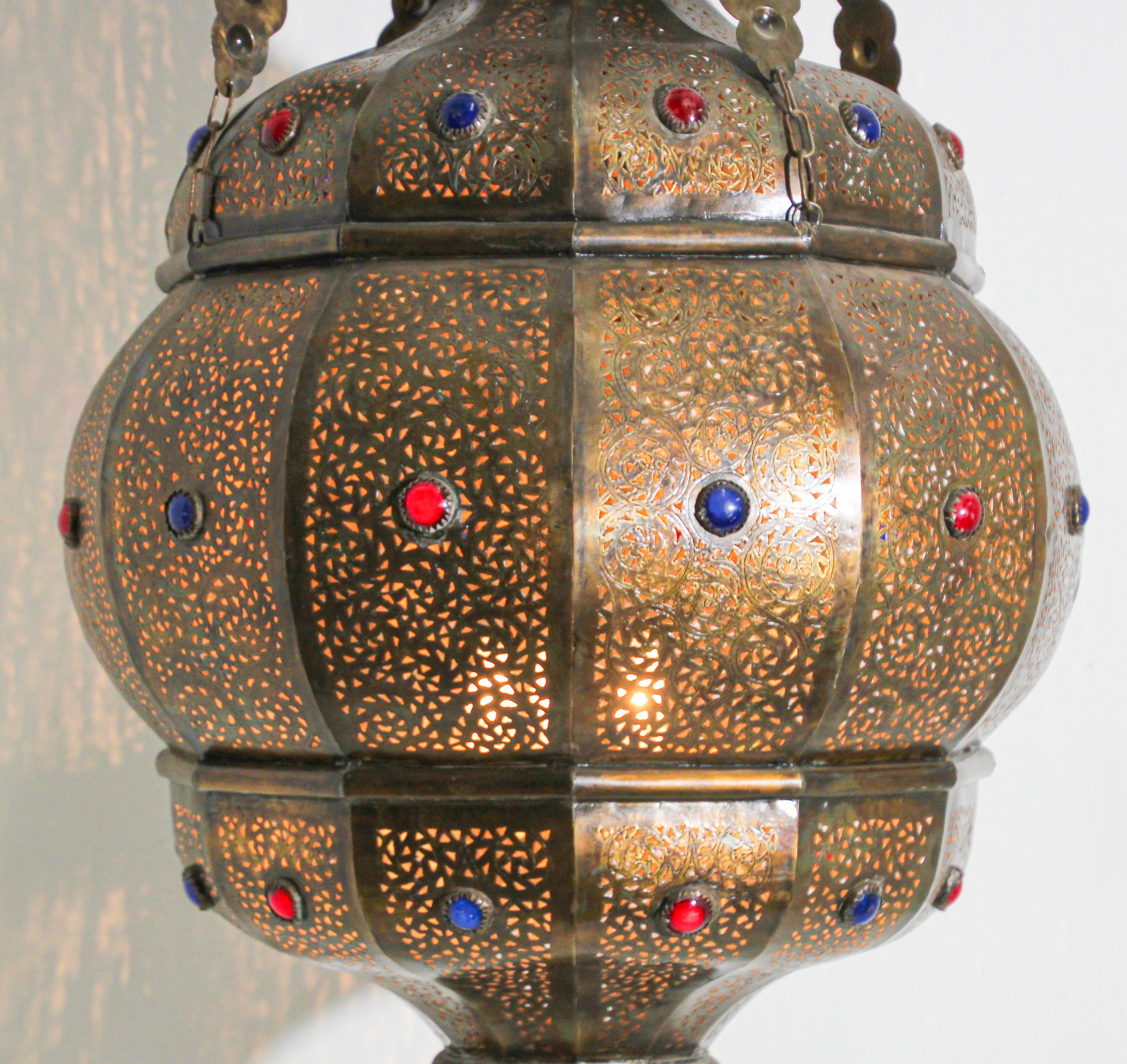 Moroccan Moorish Brass Chandelier In Good Condition In North Hollywood, CA