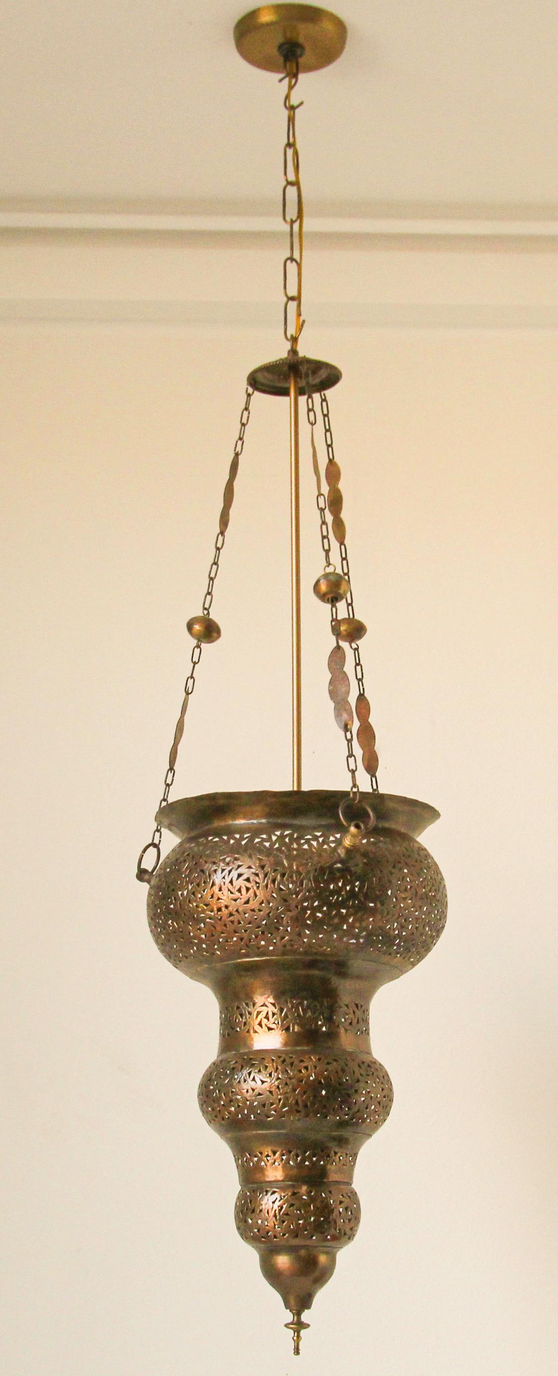Moroccan Moorish Bronze Pierced Hanging Chandelier In Good Condition For Sale In North Hollywood, CA