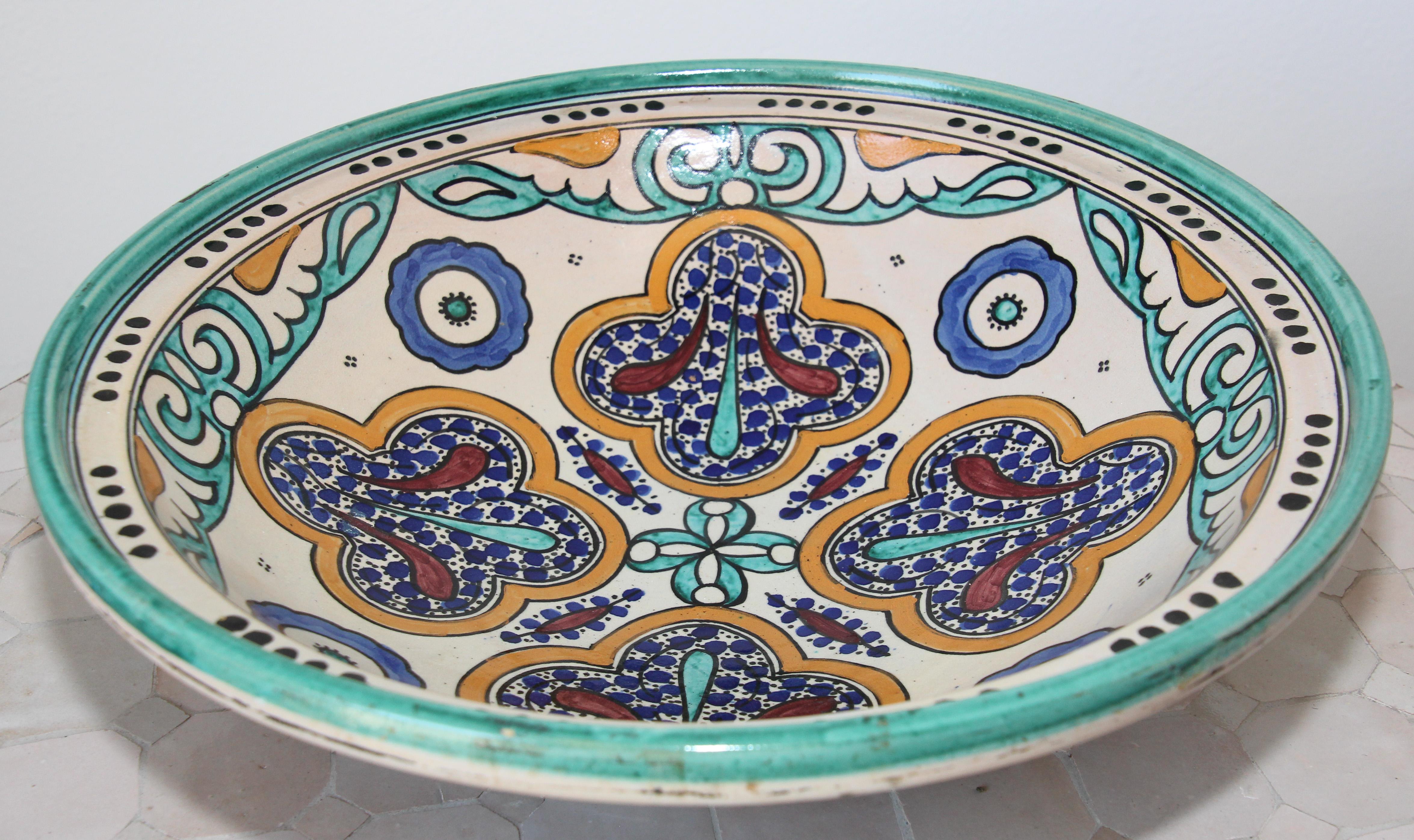 Moroccan Moorish Ceramic Bowl with Lid, Tajine from Fez For Sale 8