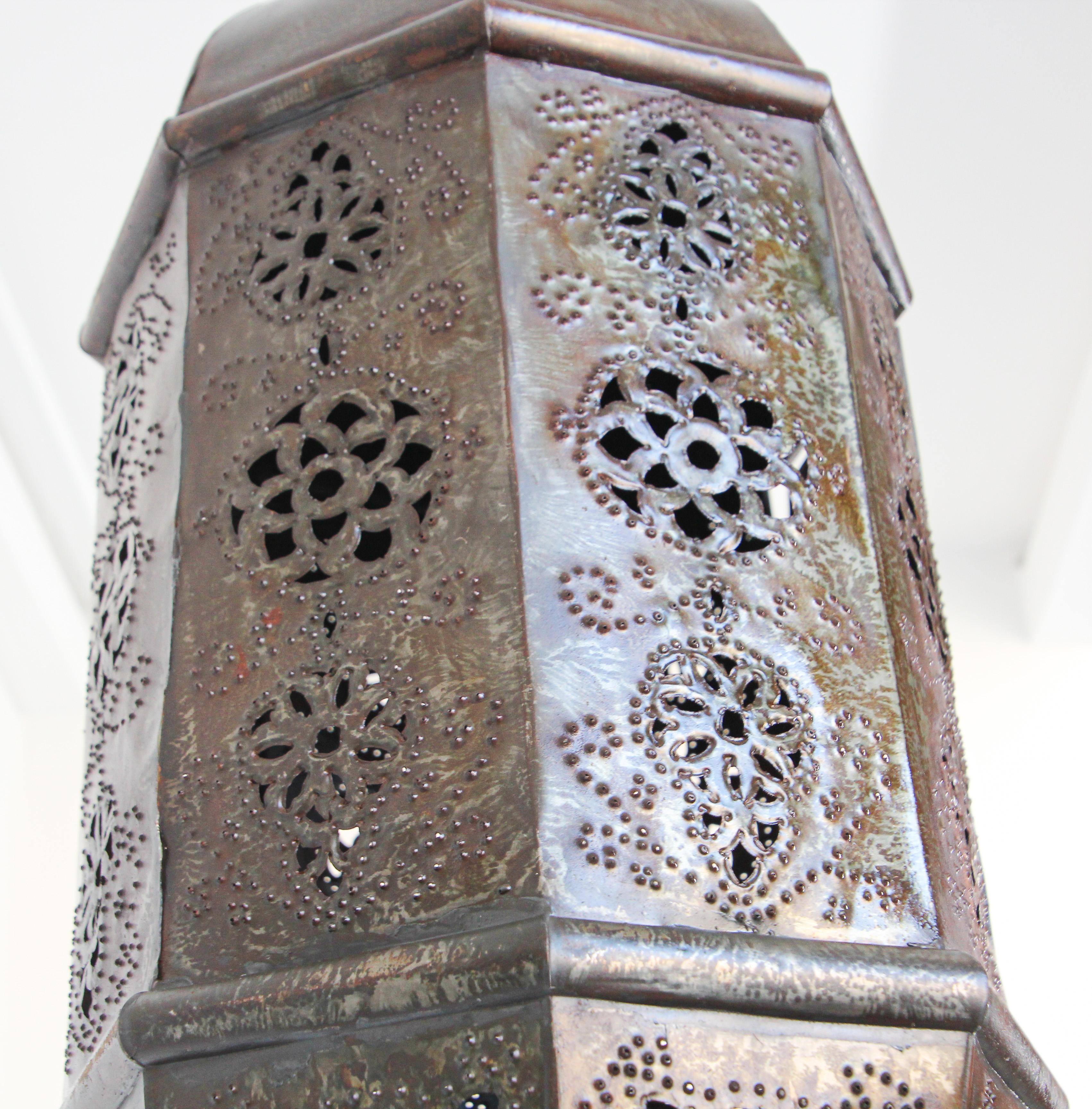 Moroccan Moorish Handcrafted Metal Lantern Pendant For Sale 10