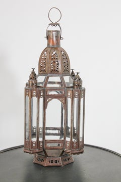 Lanterne de bougie marocaine en métal et verre transparent de style mauresque