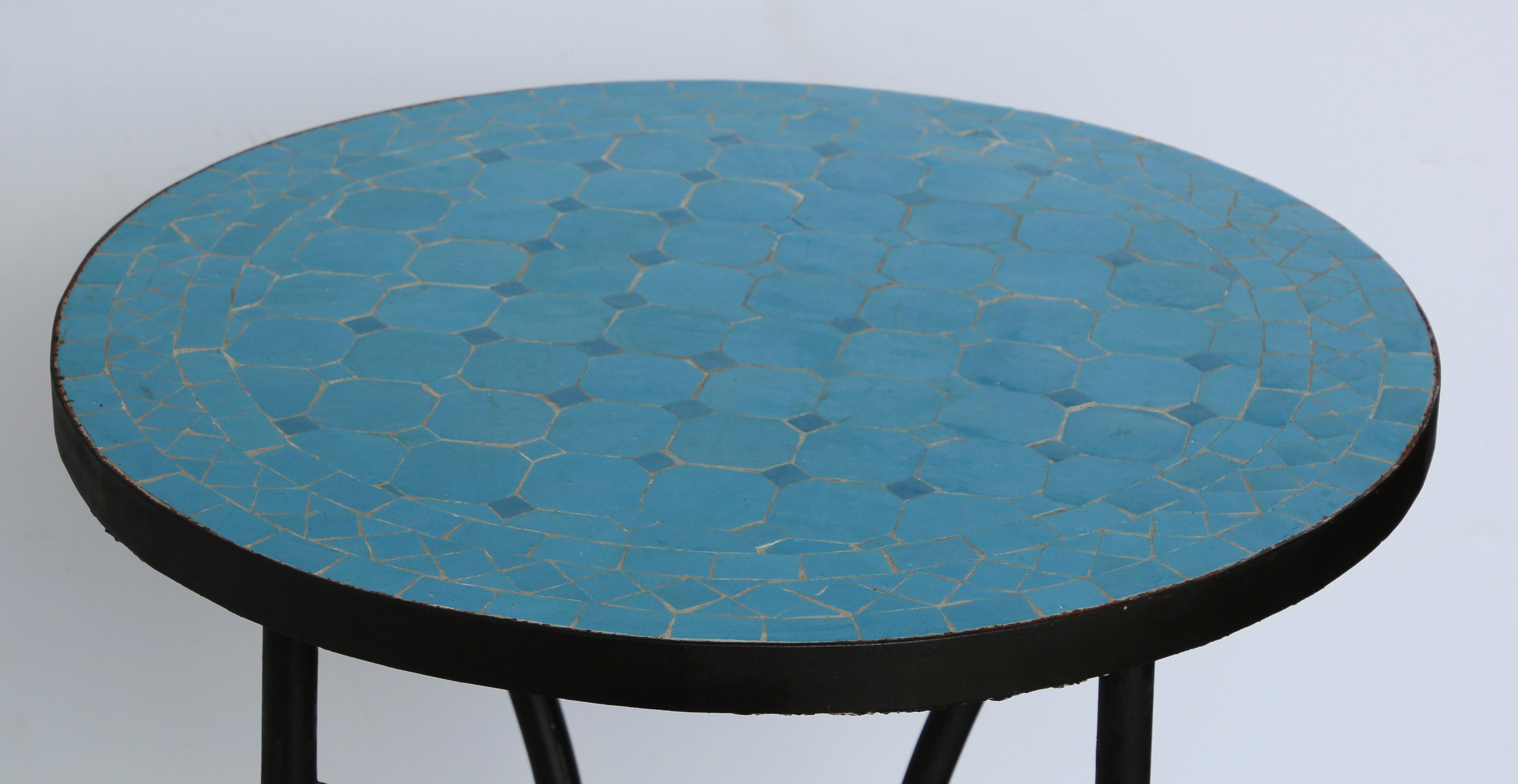 Moroccan Moorish Mosaic Tile Blue Color Side Table on Iron Base In Good Condition In North Hollywood, CA