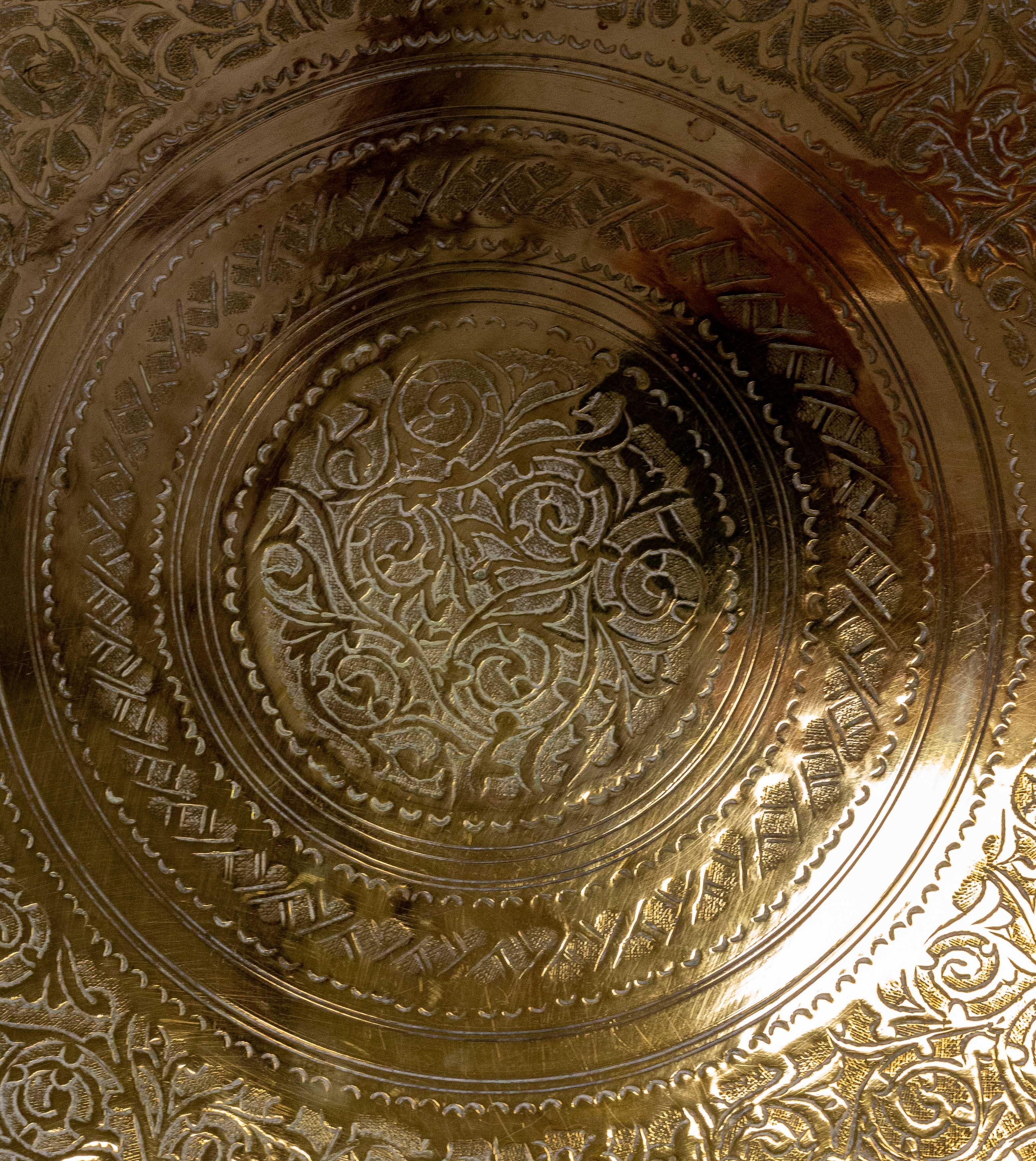 Moroccan Moorish Polished Copper Tray Early 20th Century For Sale 1