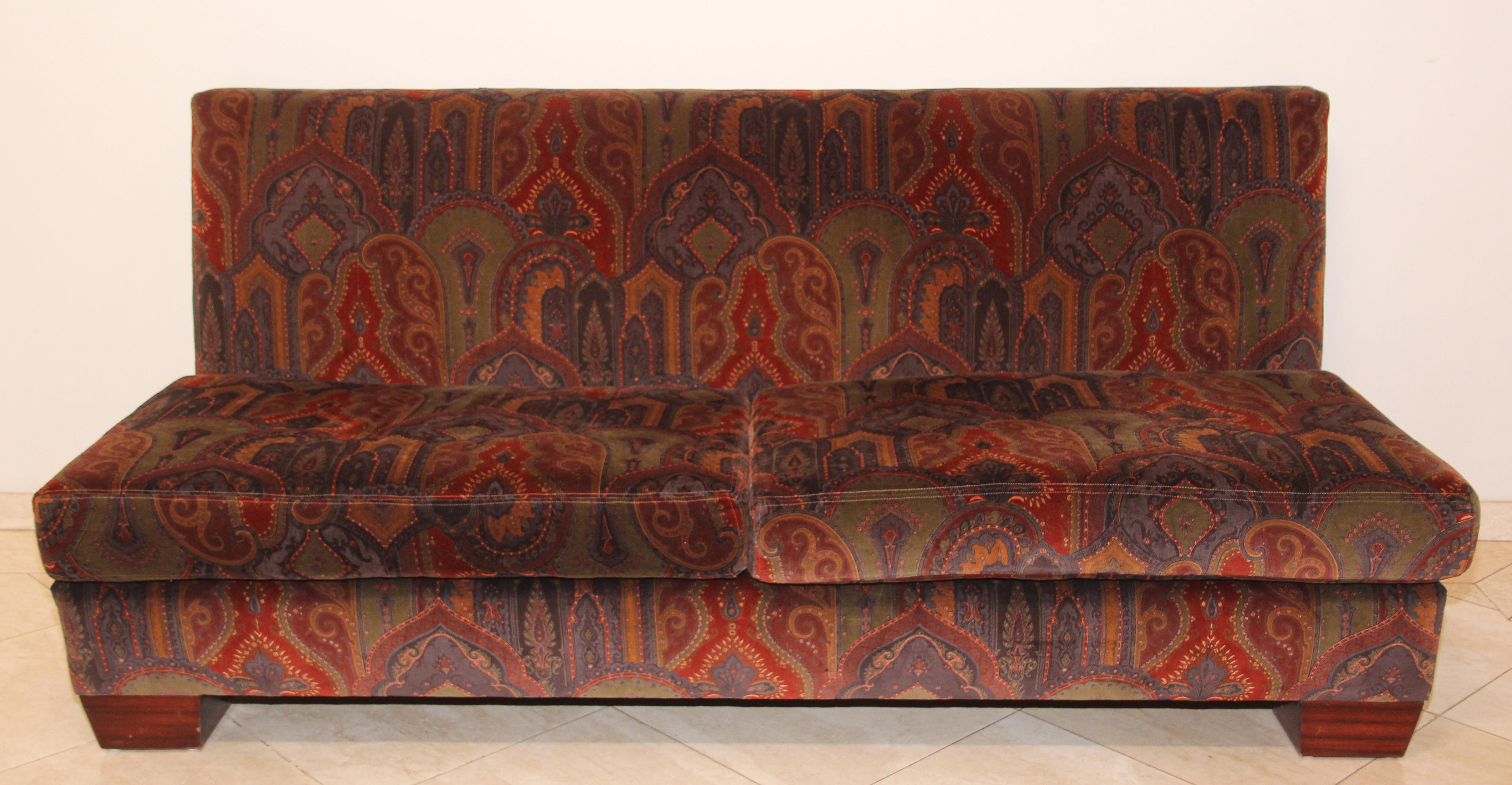 Moroccan sofa settee upholstered with Fortuny style cut velvet Moorish fabric.
Sofa was upholstered with antique style very fine brocade damask cut out velvet fabric upholstery in the Venetian Moorish Fortuny  and Luigi Bevilacquat style.
After a