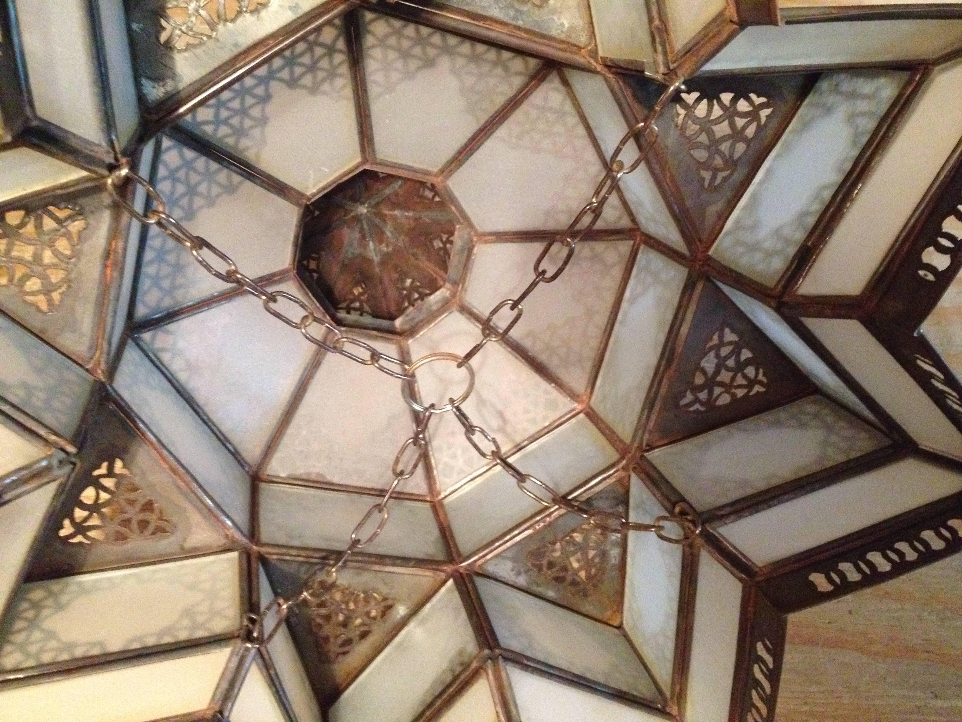 Abat-jour de lanterne marocaine en verre dépoli en forme d'étoile en vente 2