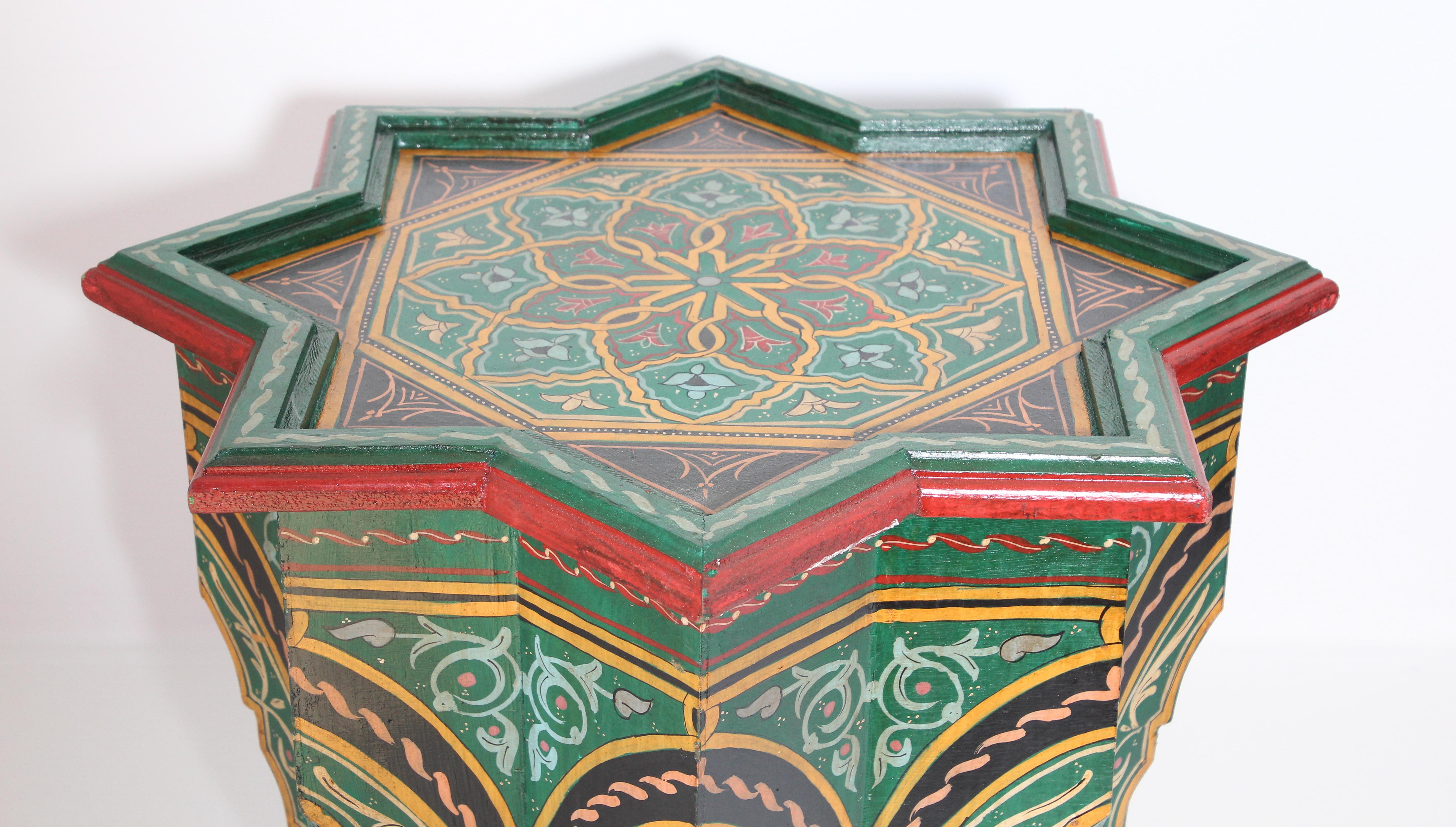 star shaped table