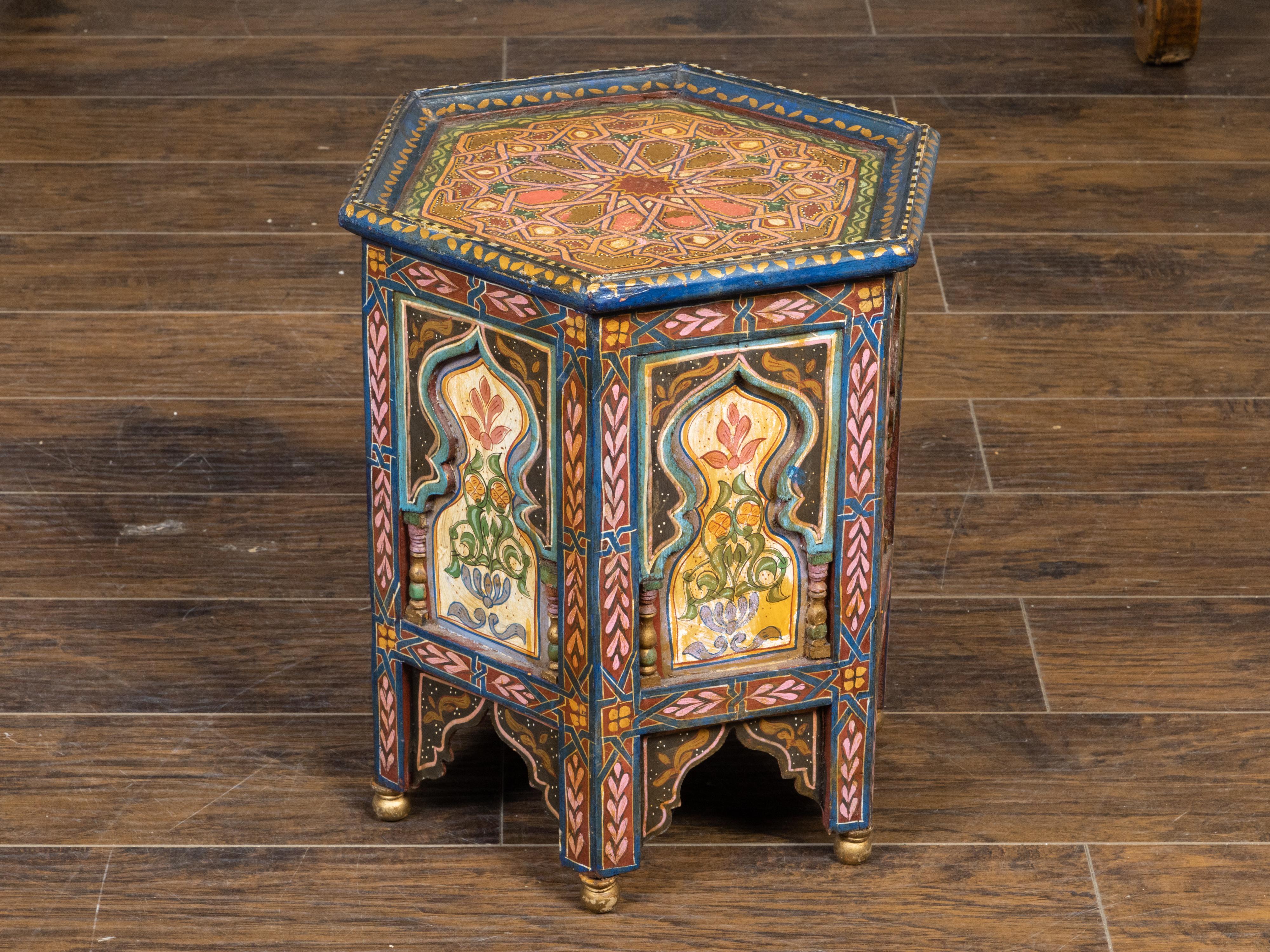 Moroccan Moorish Style 1920s Table with Hexagonal Top and Polychrome Décor In Good Condition For Sale In Atlanta, GA