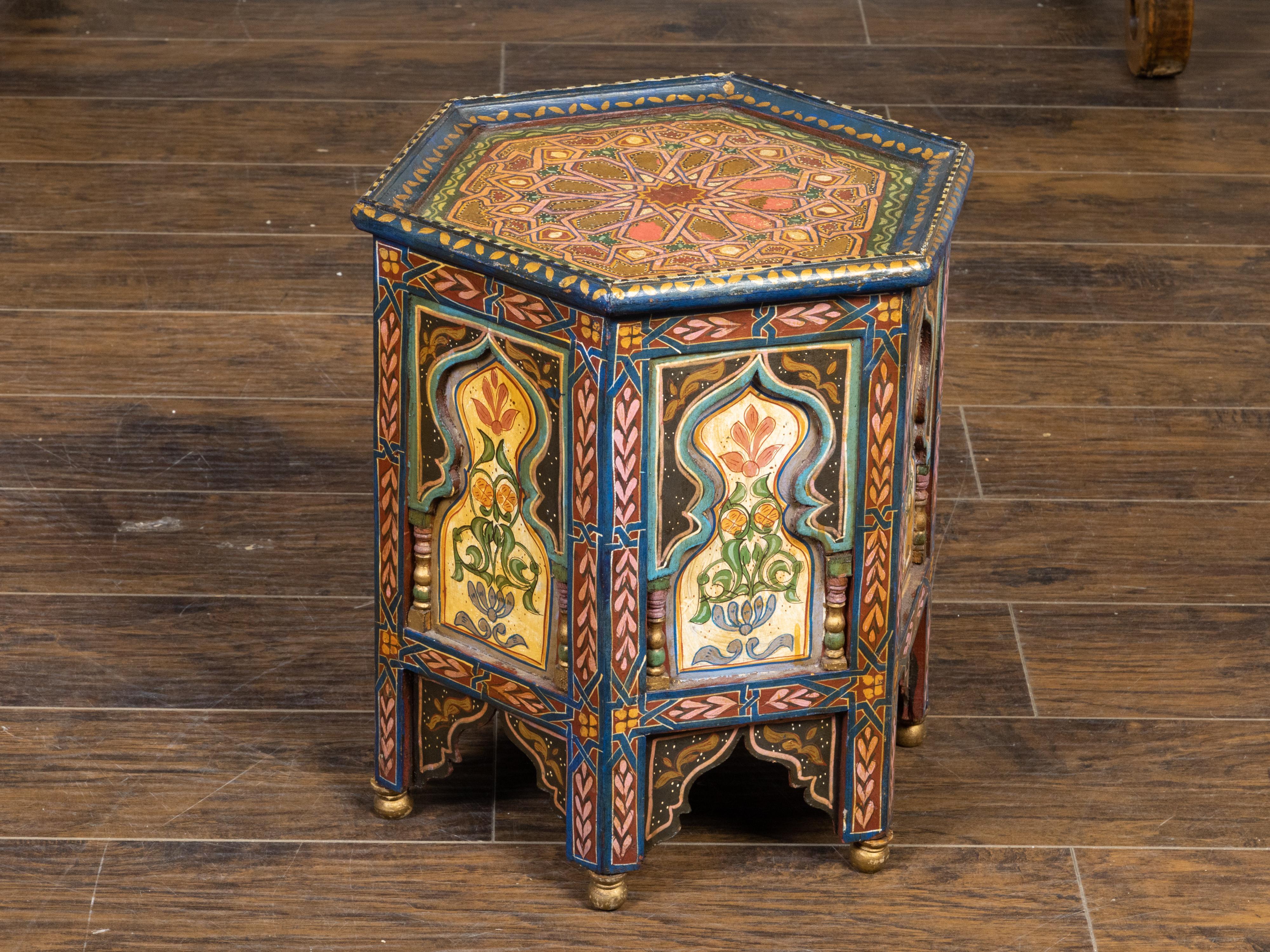20th Century Moroccan Moorish Style 1920s Table with Hexagonal Top and Polychrome Décor For Sale