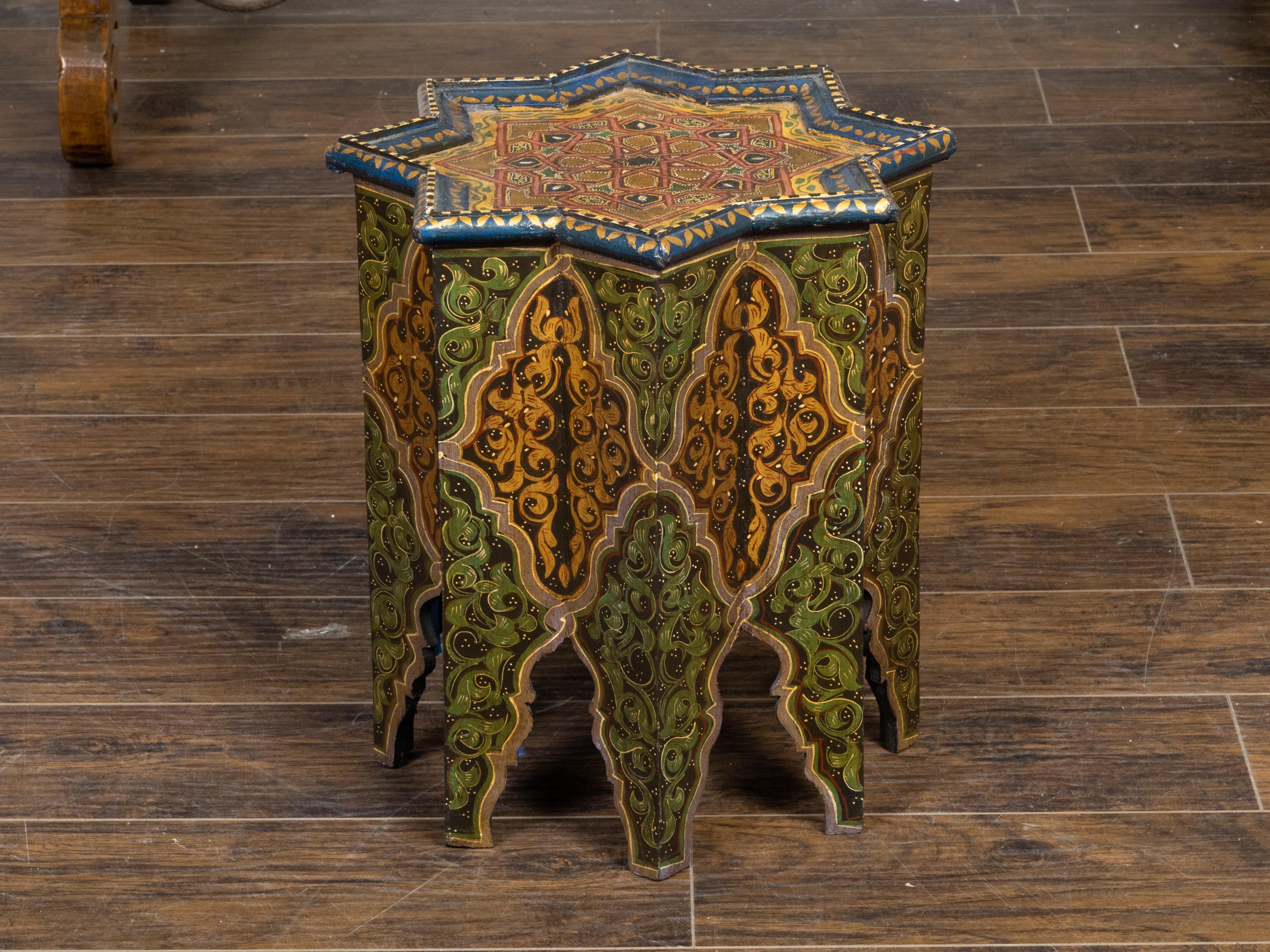 Moroccan Moorish Style 1920s Table with Star-Shaped Top and Polychrome Décor In Good Condition For Sale In Atlanta, GA