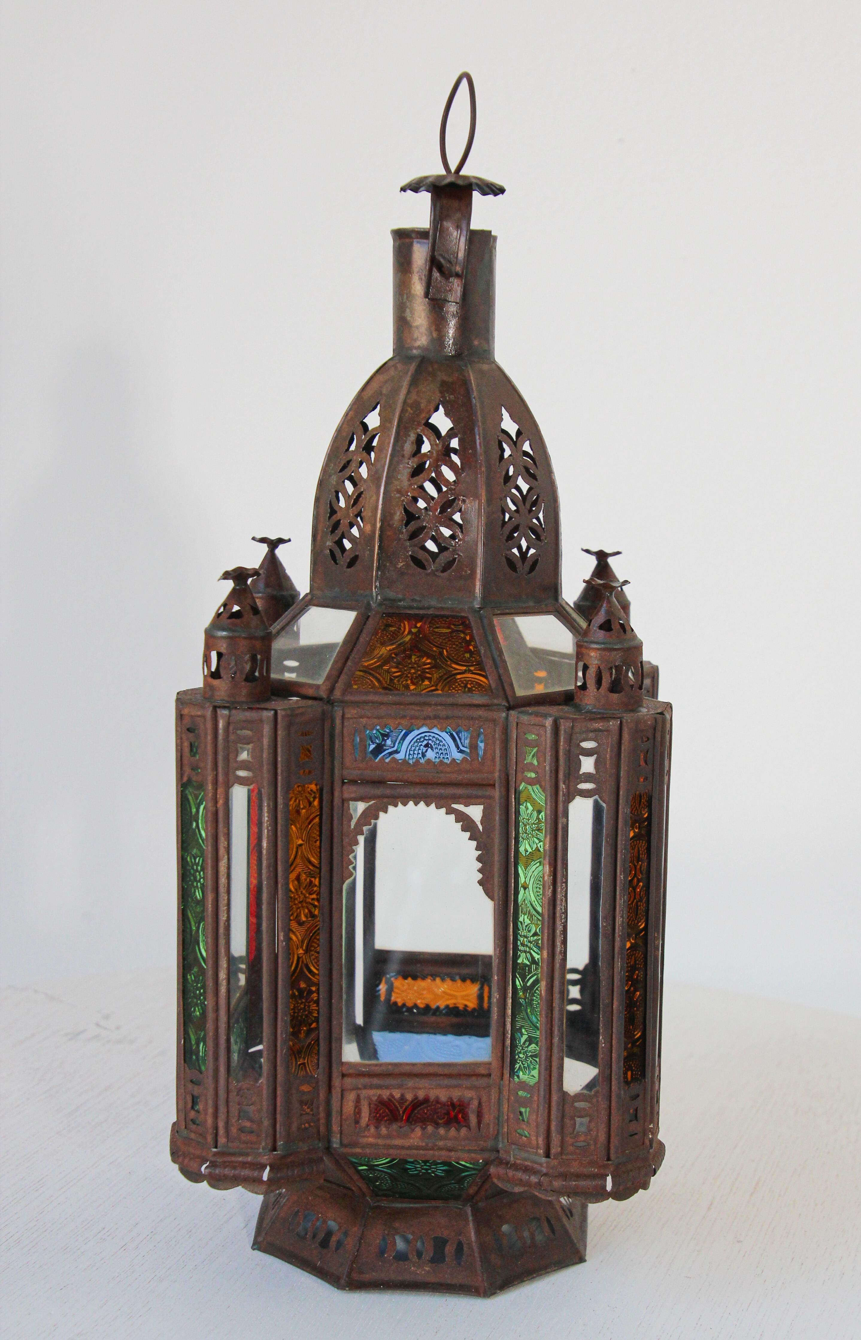 Moroccan Moorish Tole and Glass Candle Lantern For Sale 2