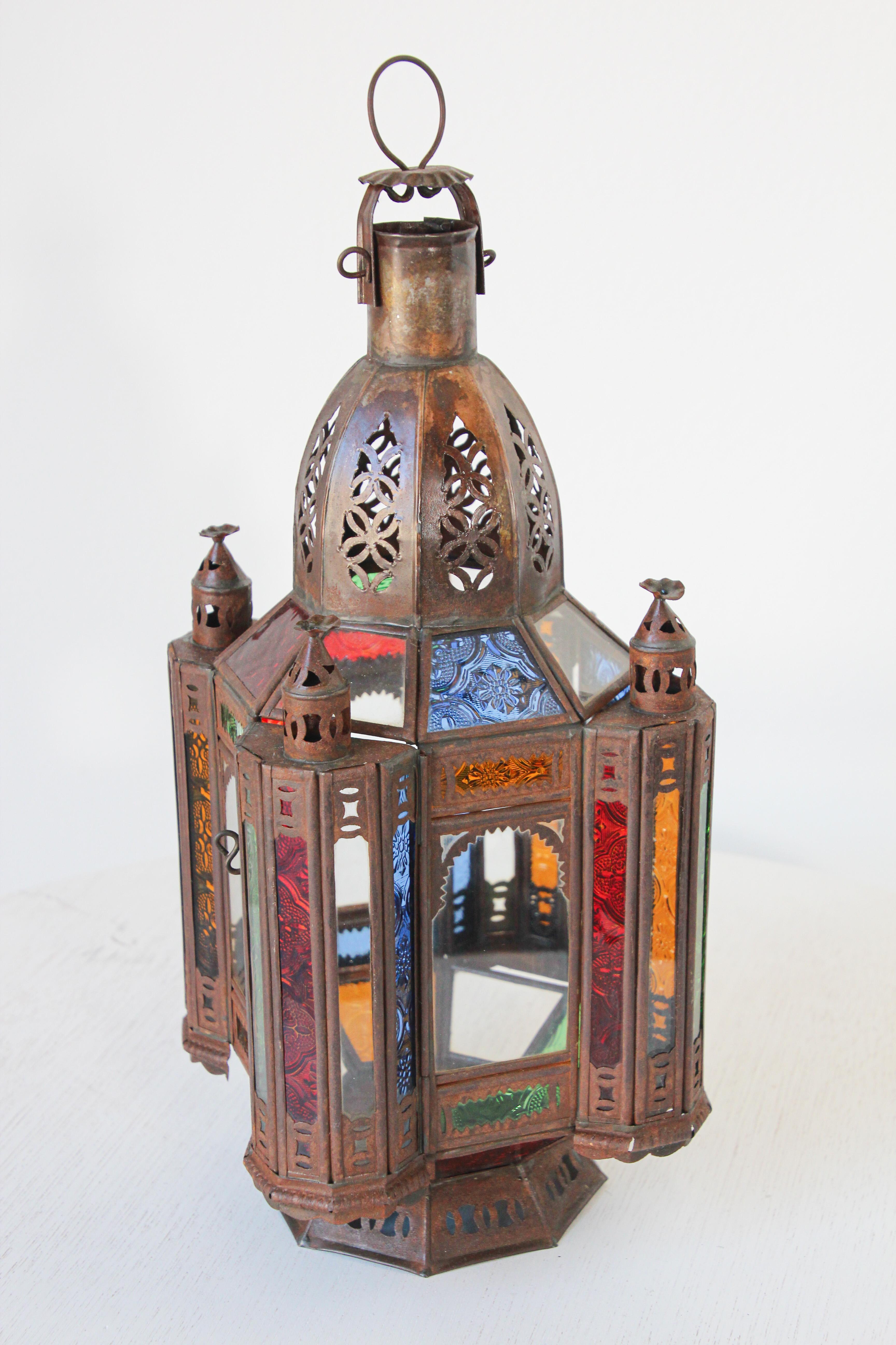 Moroccan Moorish Tole and Glass Candle Lantern For Sale 6
