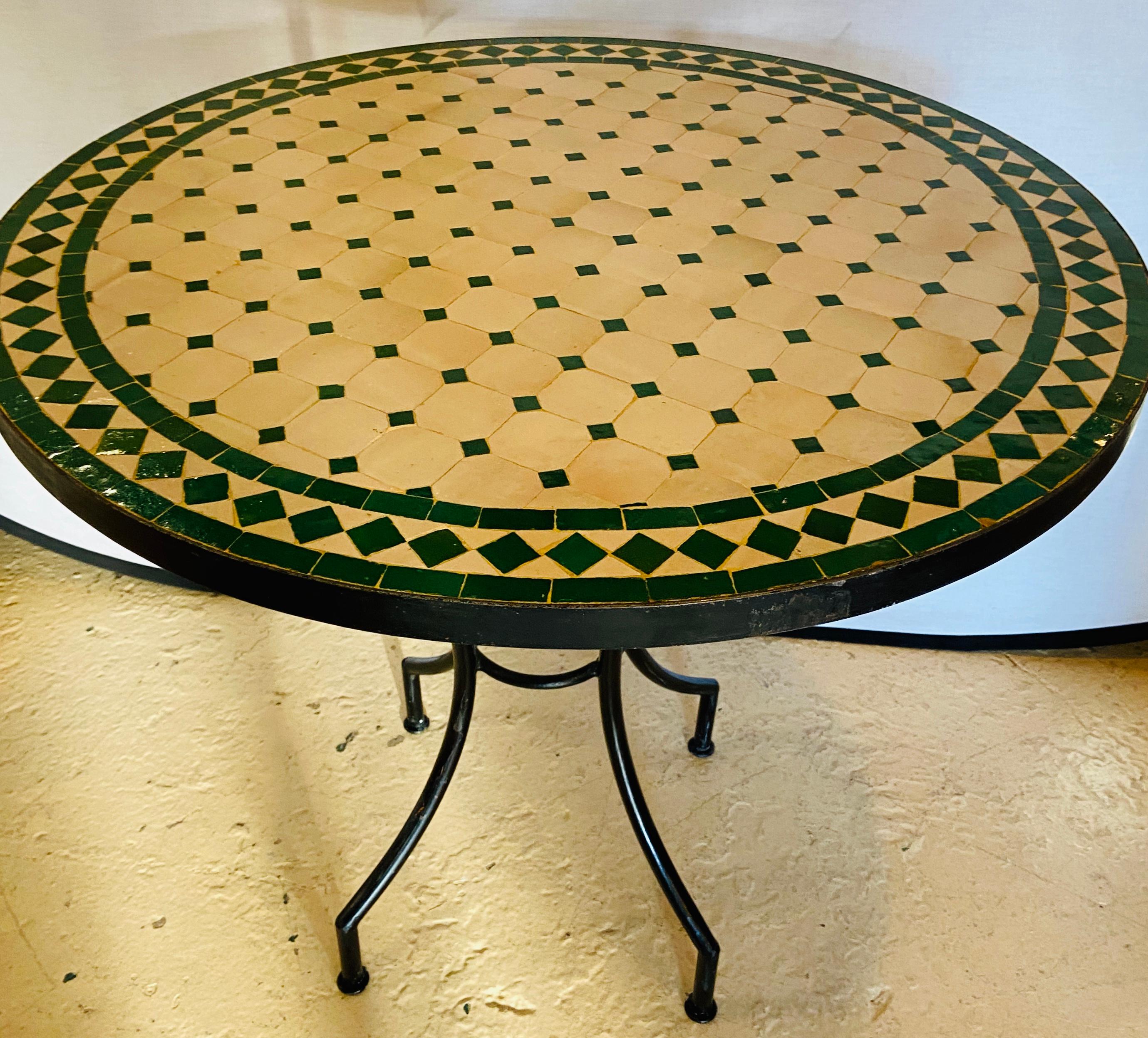 Late 20th Century Moroccan Mosaic Bistro or Garden Table in Green and Off-White