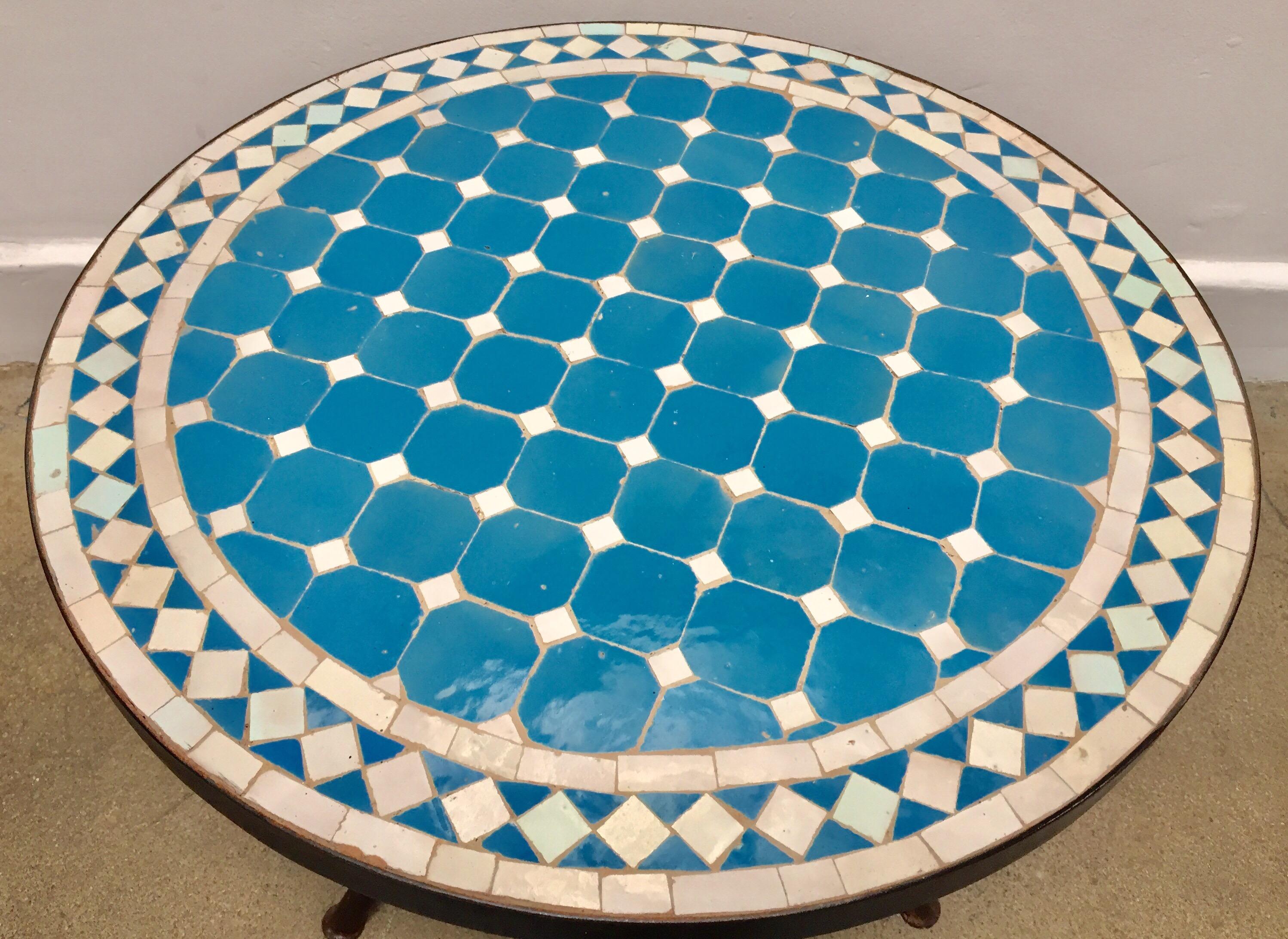 Moroccan Mosaic Outdoor Blue Tile Side Table on Low Iron Base In Good Condition In North Hollywood, CA