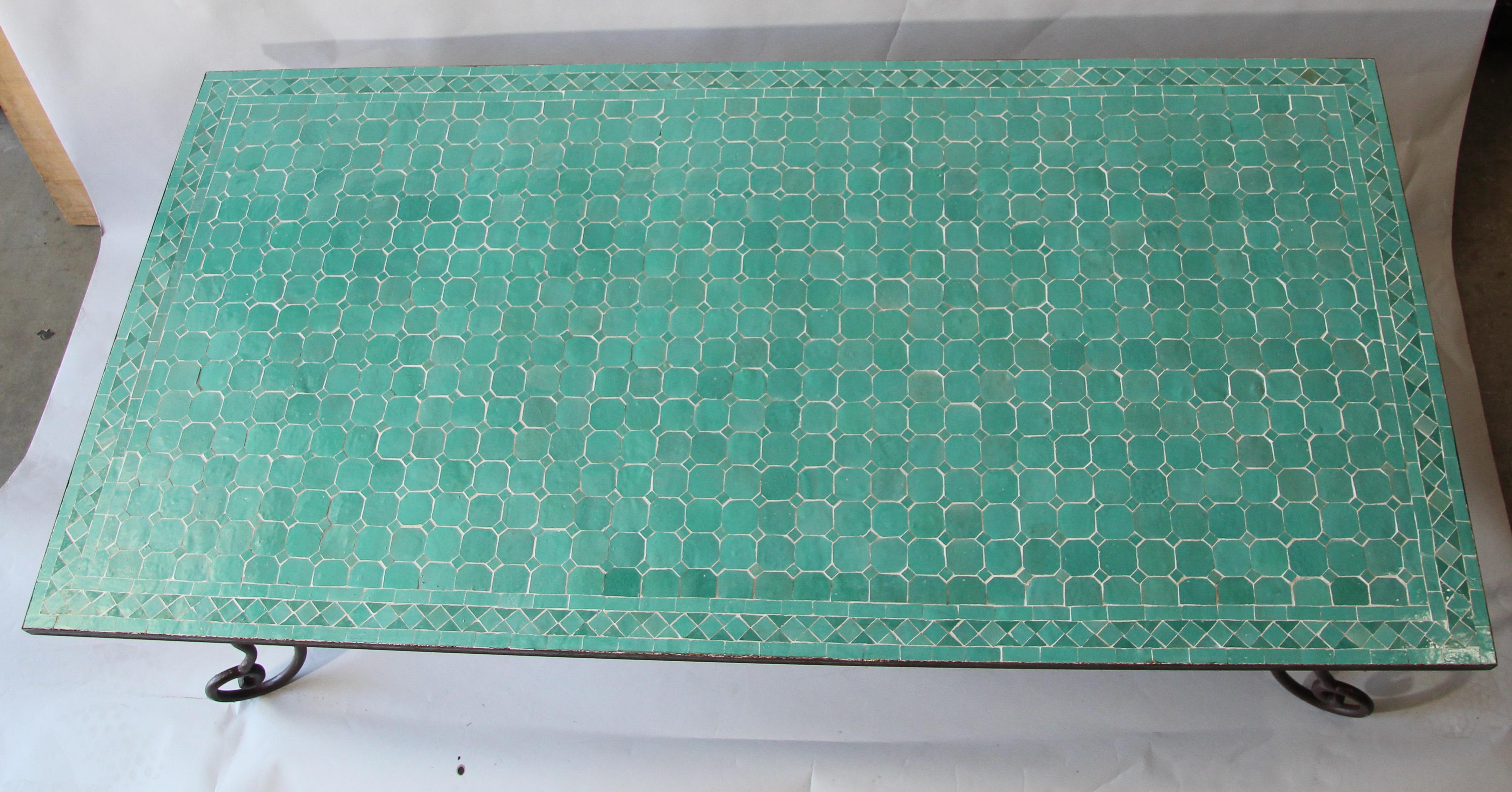 Moroccan Mosaic Outdoor Tile Rectangular Coffee Table In Good Condition In Moreno Valley, CA
