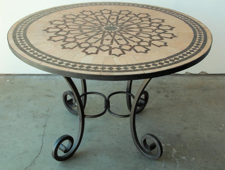 Moroccan Mosaic Outdoor Tile Table in Fez Moorish Design ...
