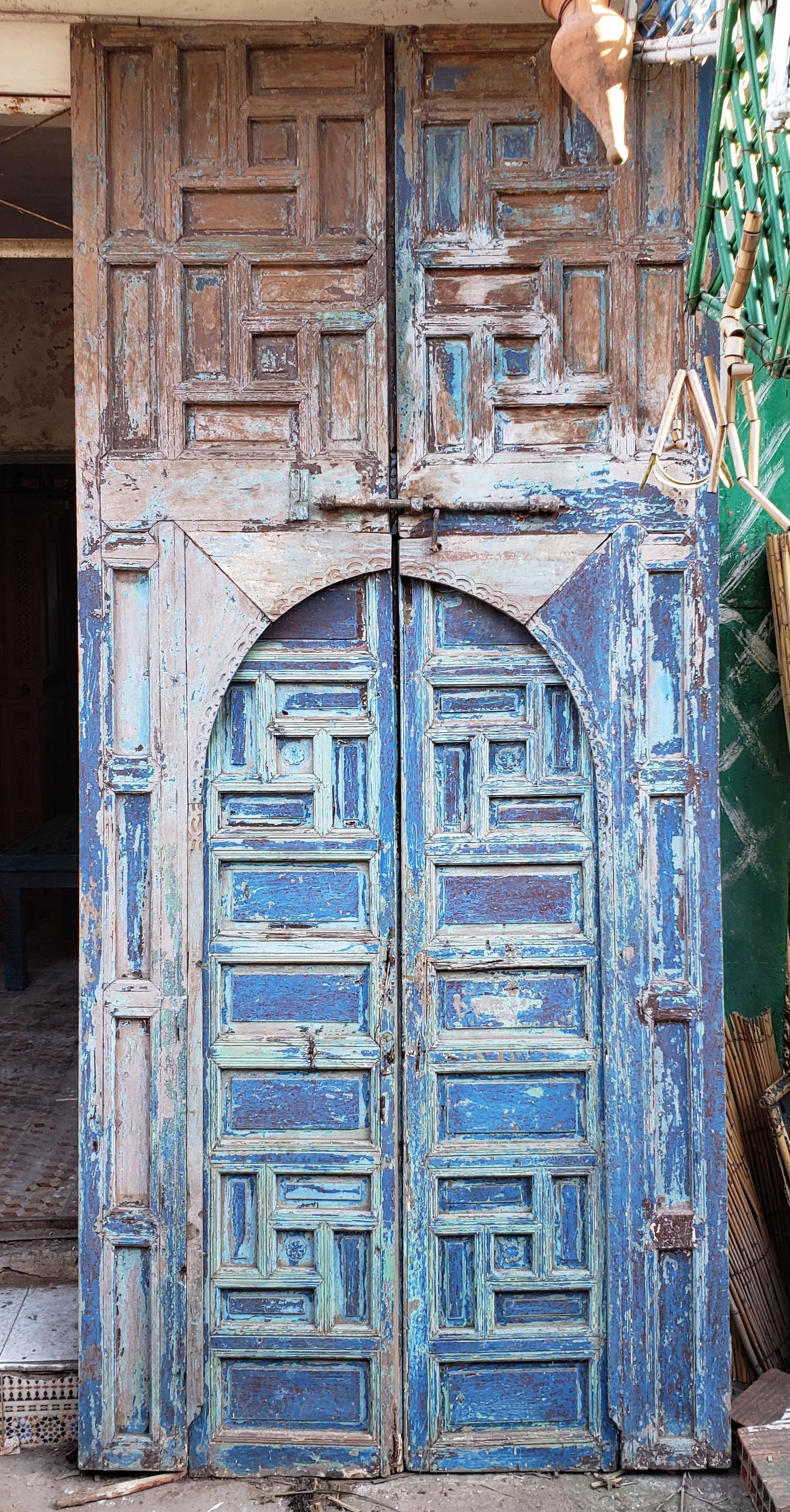 Moroccan Old Hand Painted Double Door, Wooden 23MO17 For Sale 2