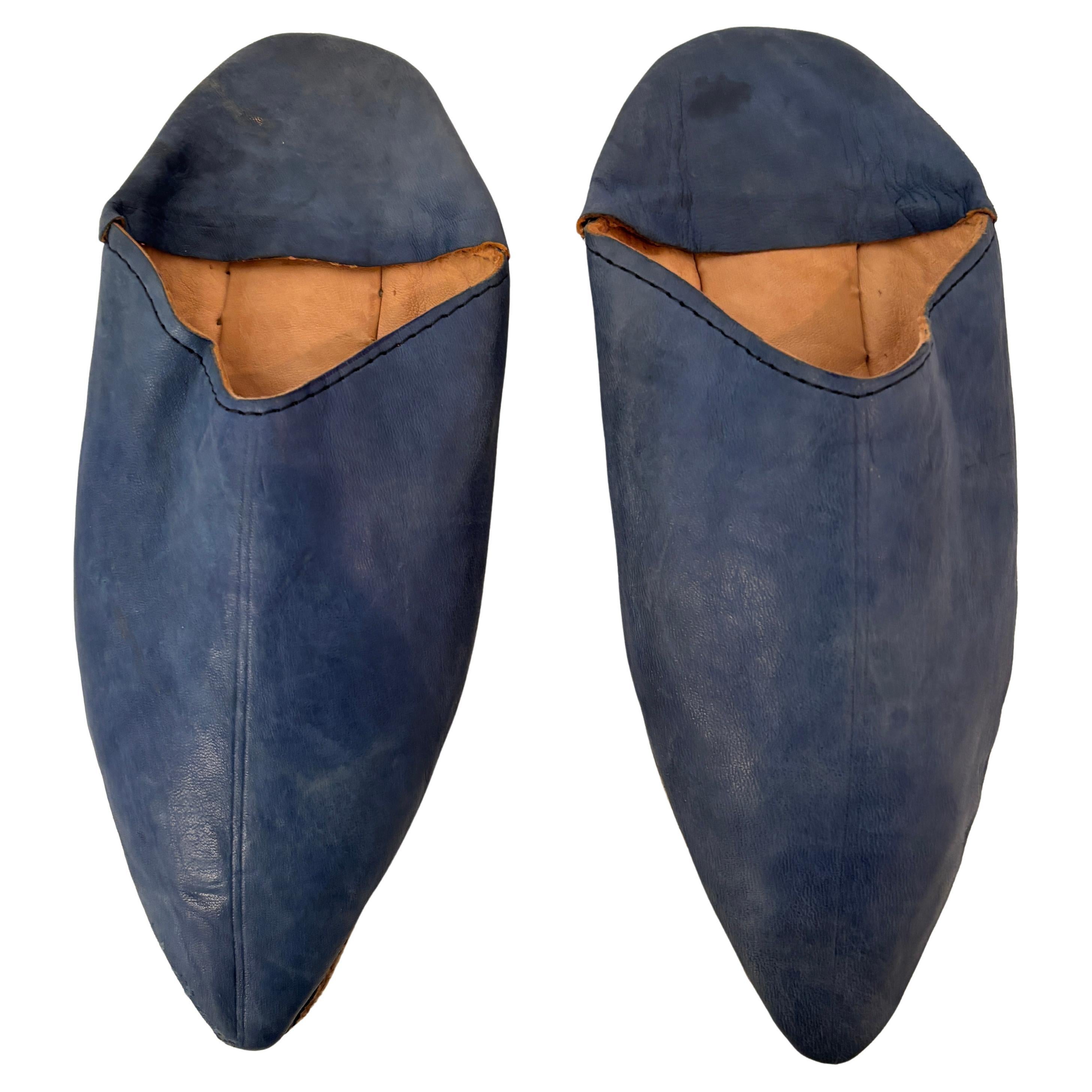 Slippers marocains Babouche en cuir bleu indigo pointu taille 9 en vente
