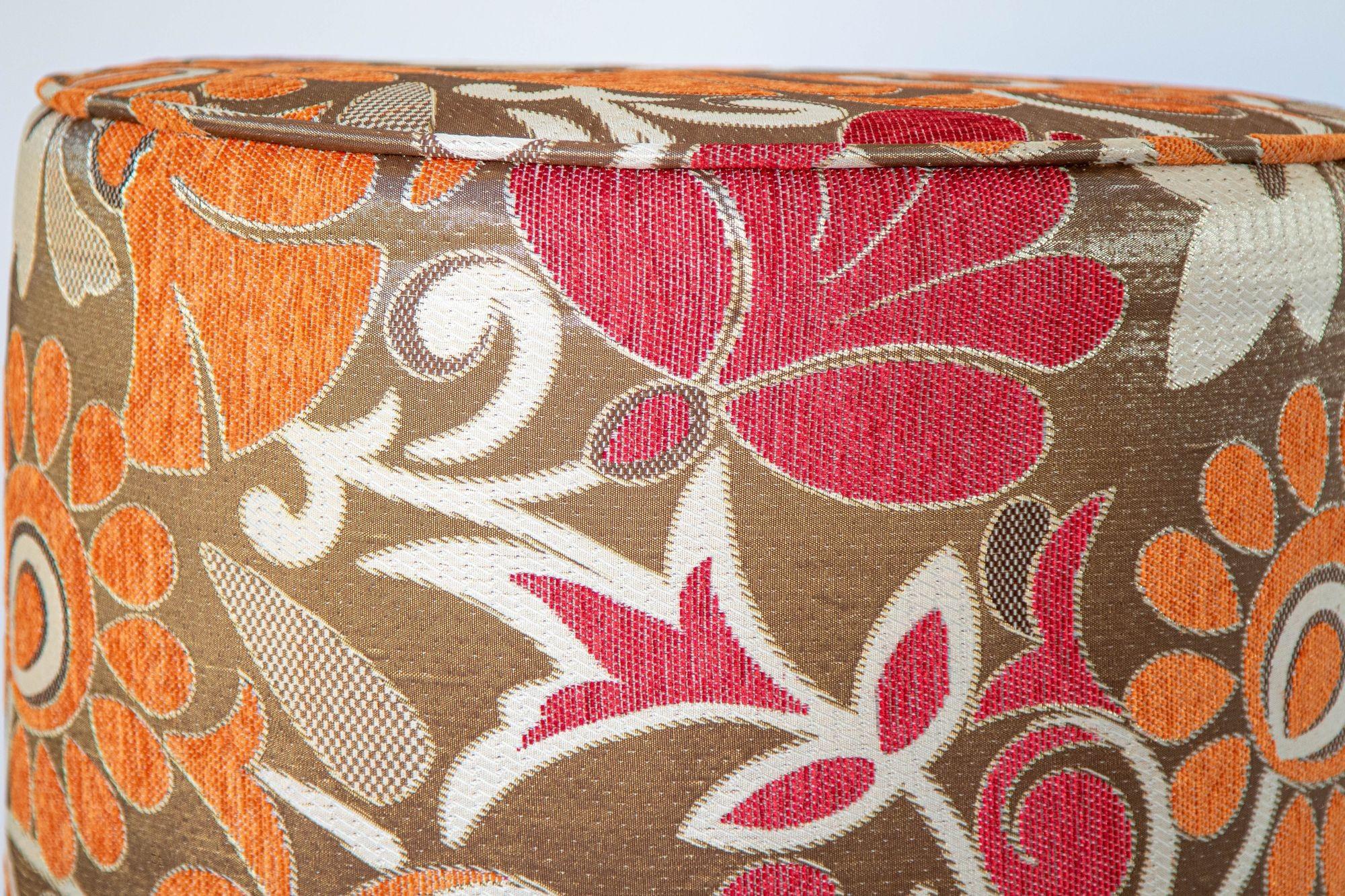Moroccan Pouf Upholstered Stool in Bold Colorful Floral Fabric In Good Condition For Sale In Moreno Valley, CA