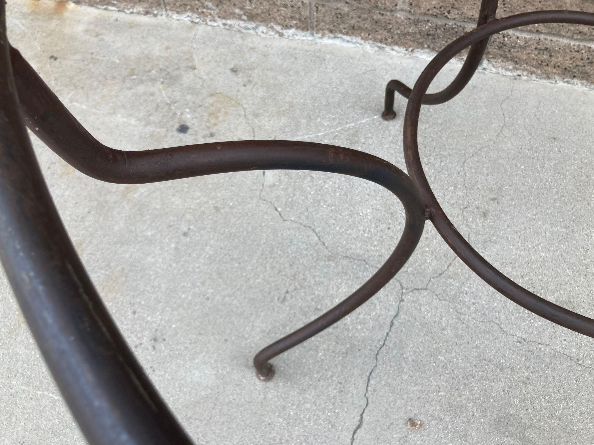 Moroccan Round Mosaic Outdoor Tile Table on Iron Base 47 in In Good Condition For Sale In North Hollywood, CA