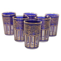 Marokkanische königsblaue Gläser mit goldenem maurischem arabischem Design, 6er-Set Bargeschirr