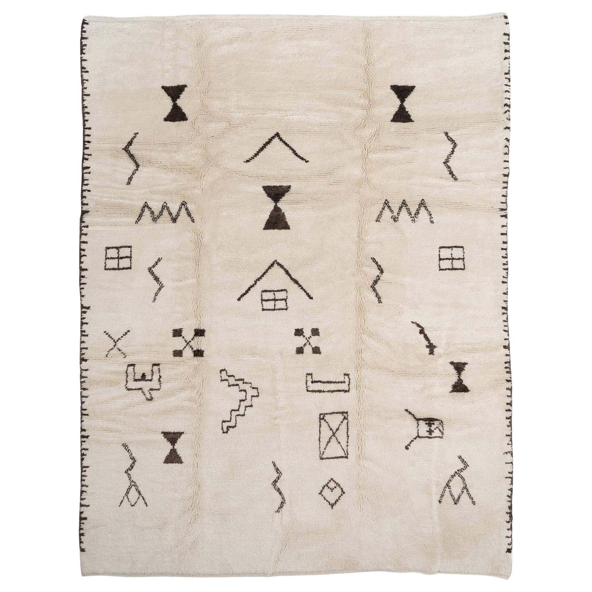 8x10 Ft Modern Moroccan Rug. 100 Natural Undyed Wool. Custom Options