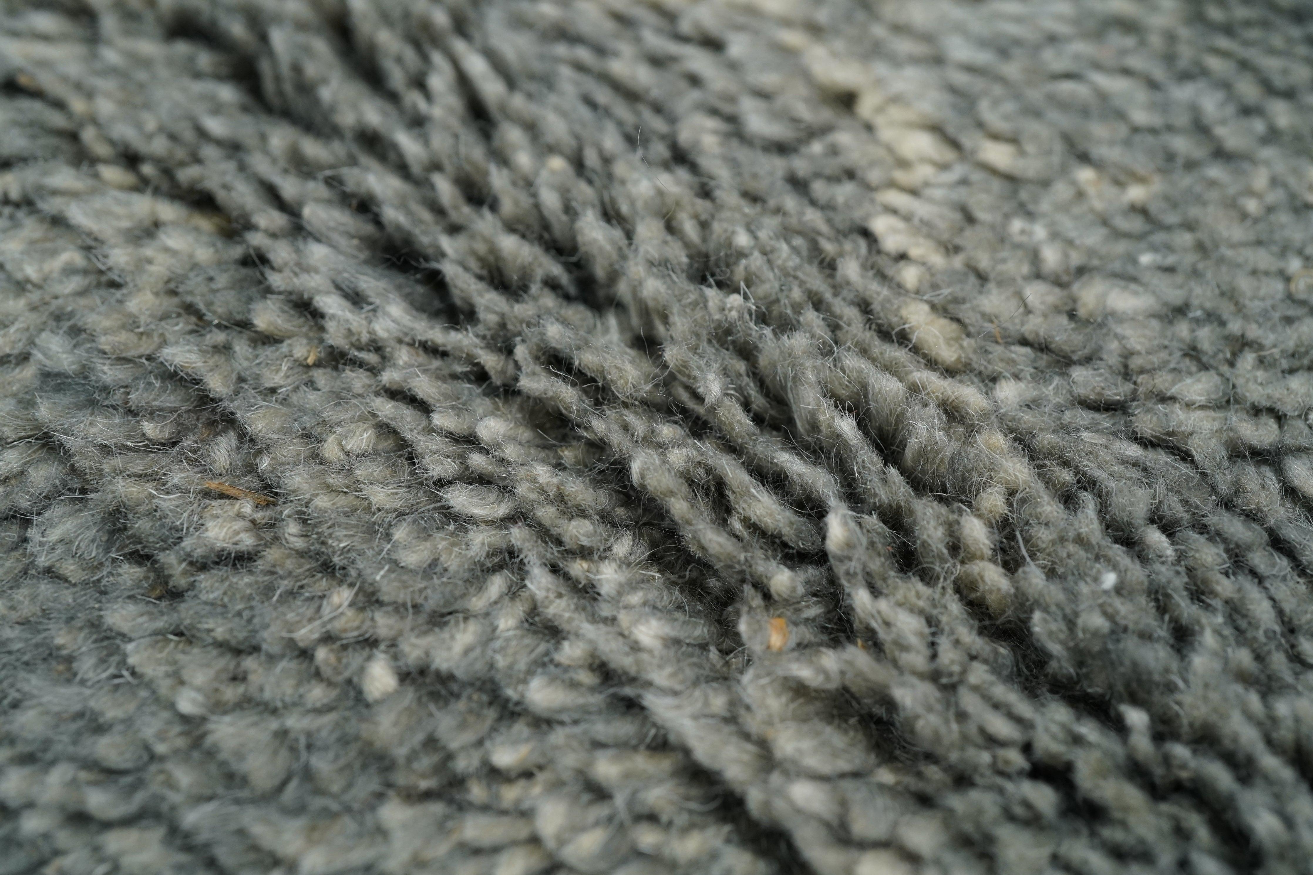 Moroccan Rug 4'0'' x 6'0'' in vendita 2