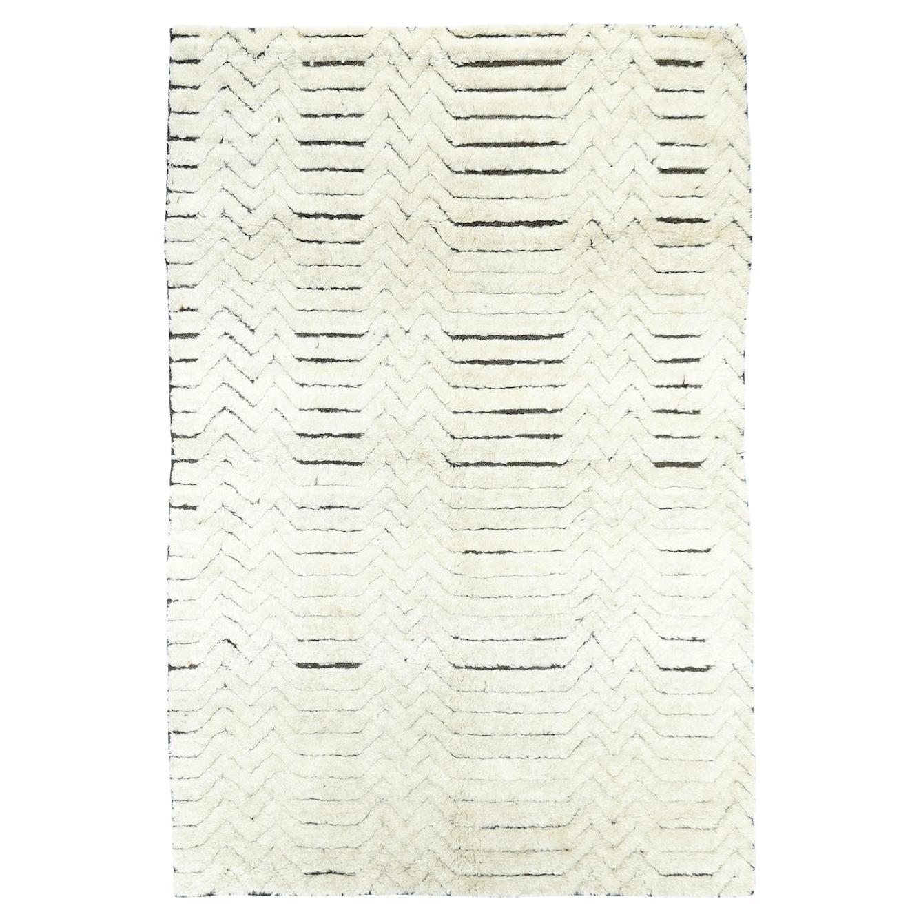 Moroccan Rug 5'0'' x 6'0''