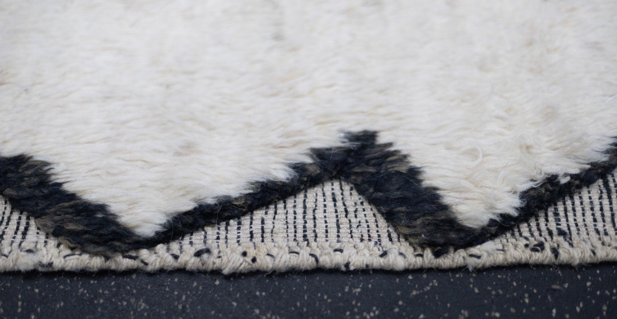 Tapis marocain 8'5'' x 11'4'' Neuf - En vente à New York, NY
