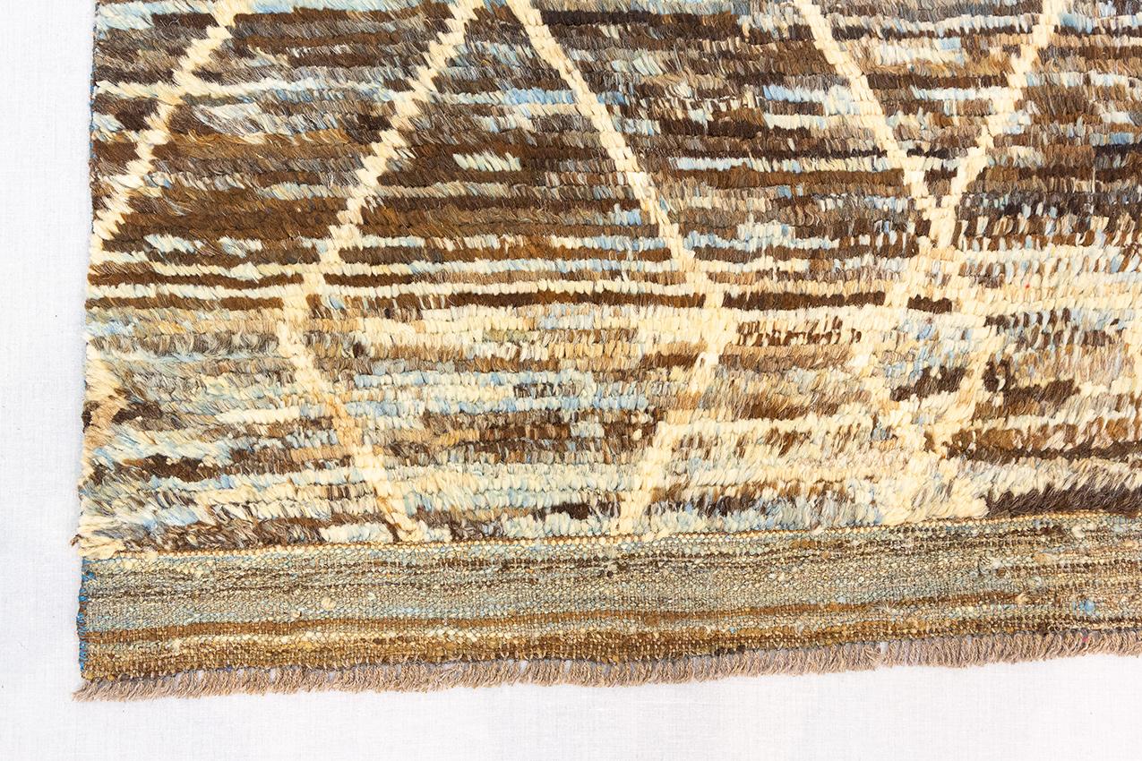 Contemporary Moroccan Rug Handcrafted Genuine Wool For Sale