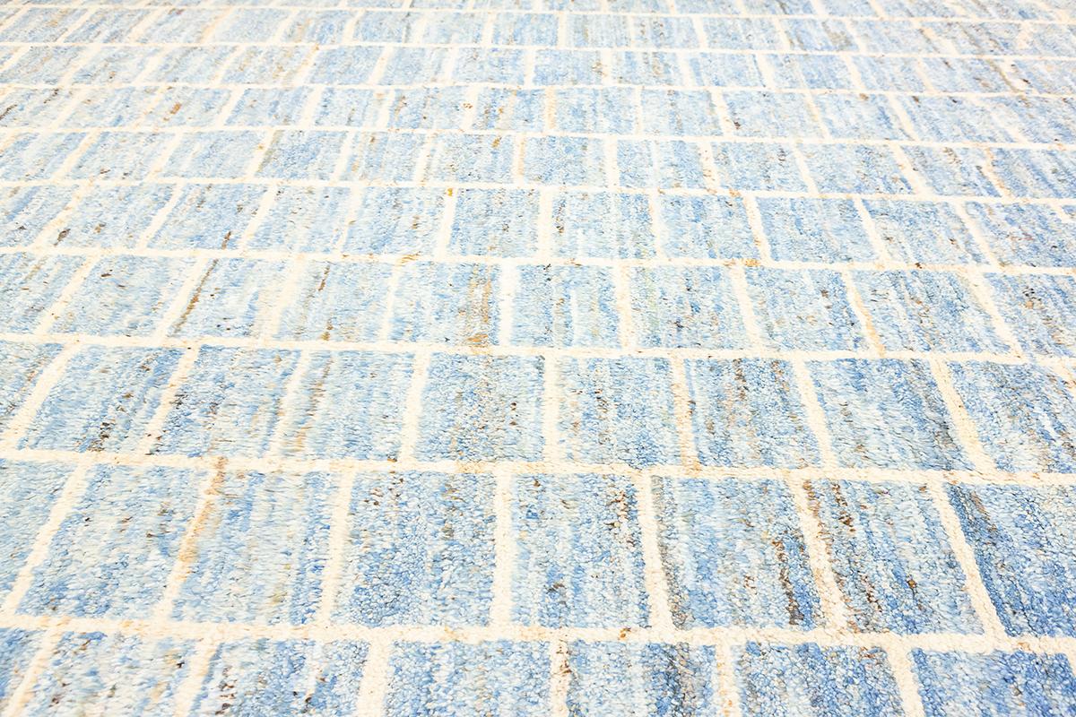 Modern Moroccan Rug Handmade Genuine Sheep Wool For Sale