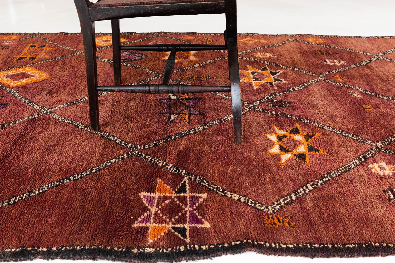 Marokkanischer marokkanischer Teppich aus der Atlas-Kollektion des Stammes Atlas (Handgeknüpft) im Angebot
