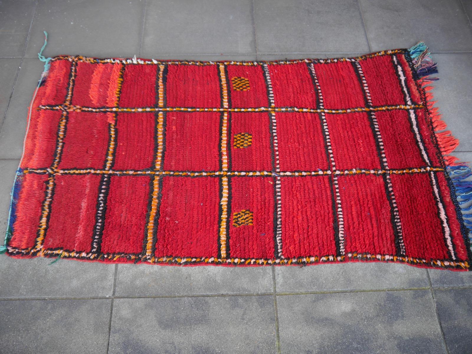 Marokkanischer Teppich Nordafrikanischer Stammes Bauhaus Design Djoharian Kollektion Vintage im Angebot 2