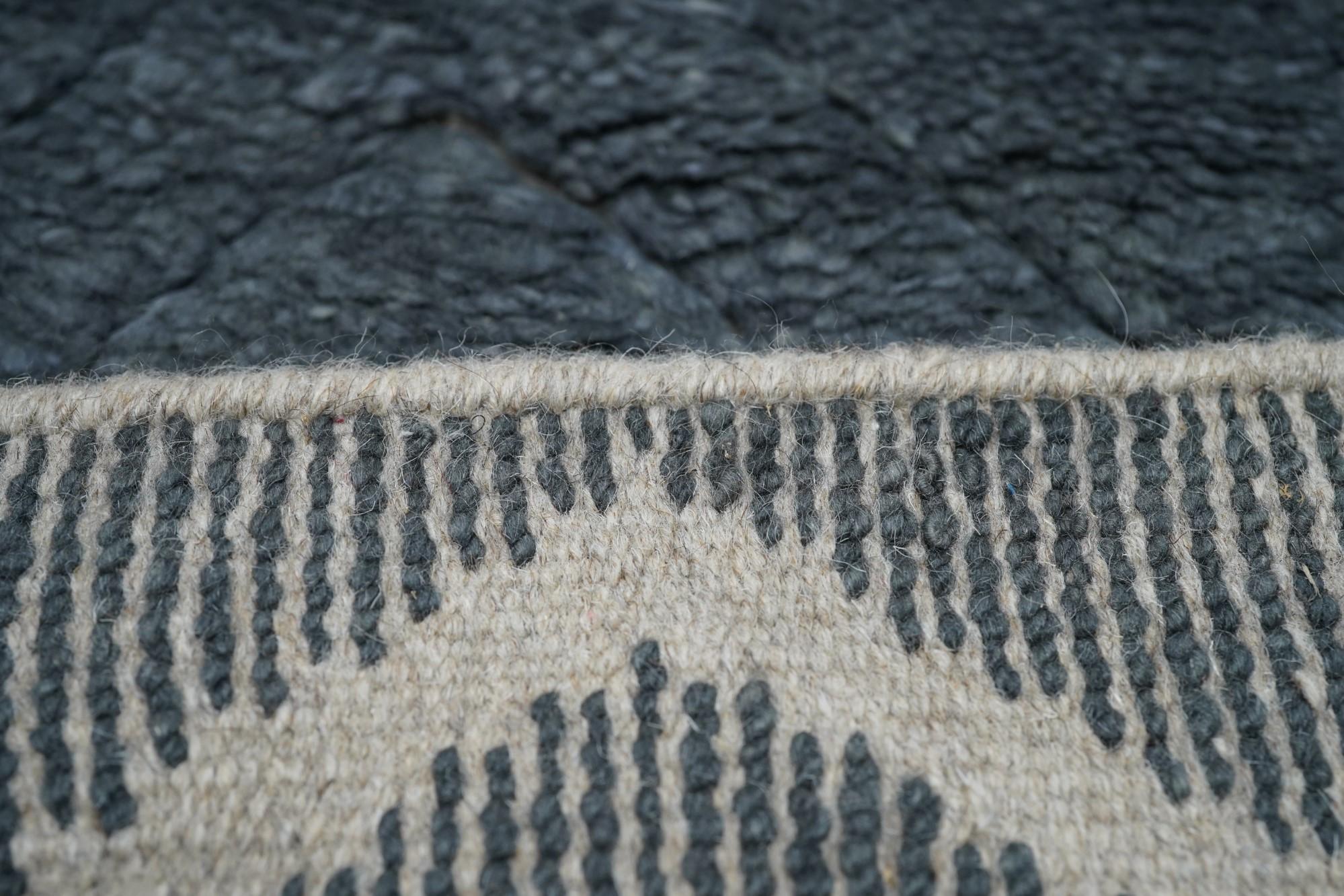 Moroccan Runner 3'3'' x 9'10'' For Sale 5