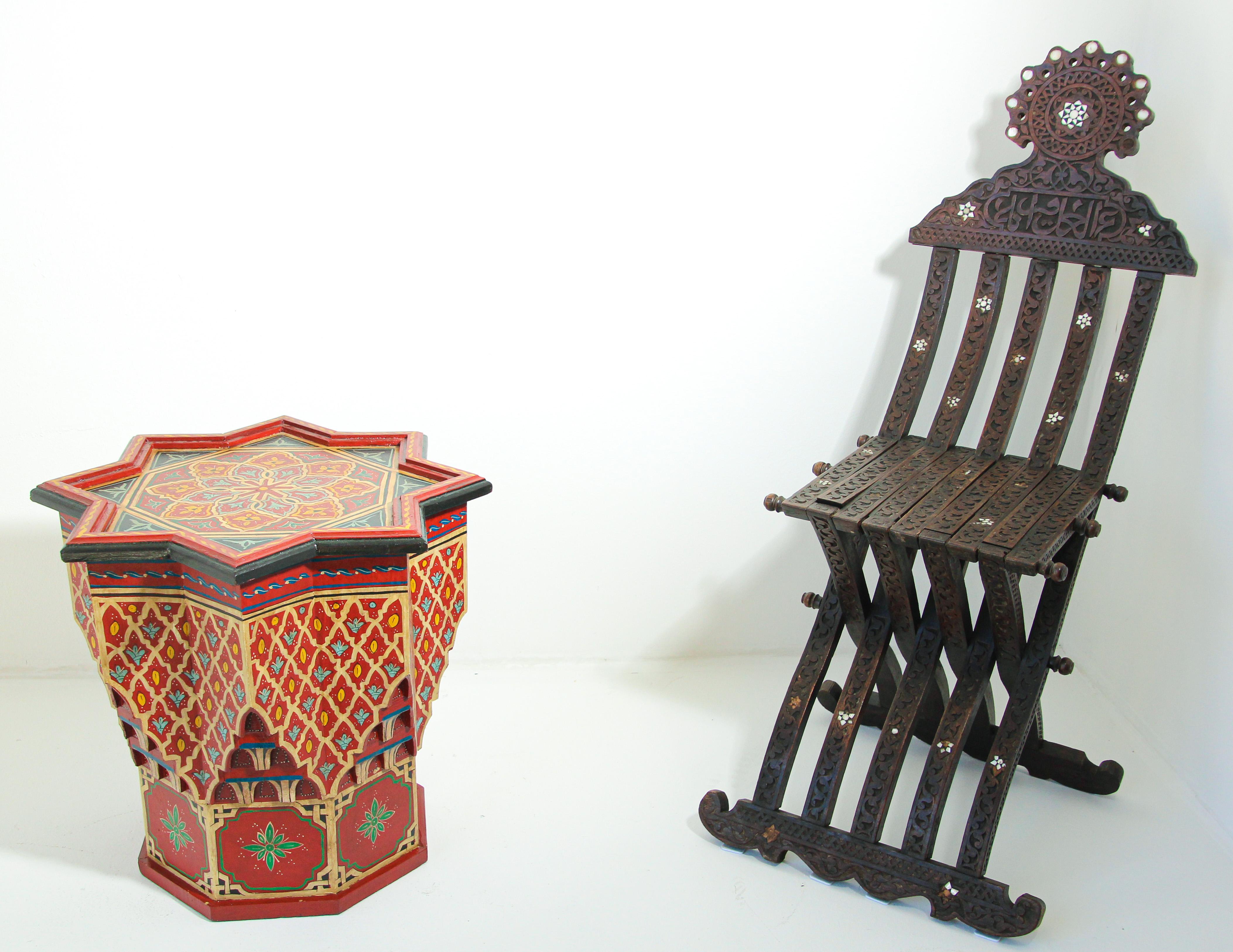 Moroccan Side Table Hand Painted with Red Moorish Design For Sale 5