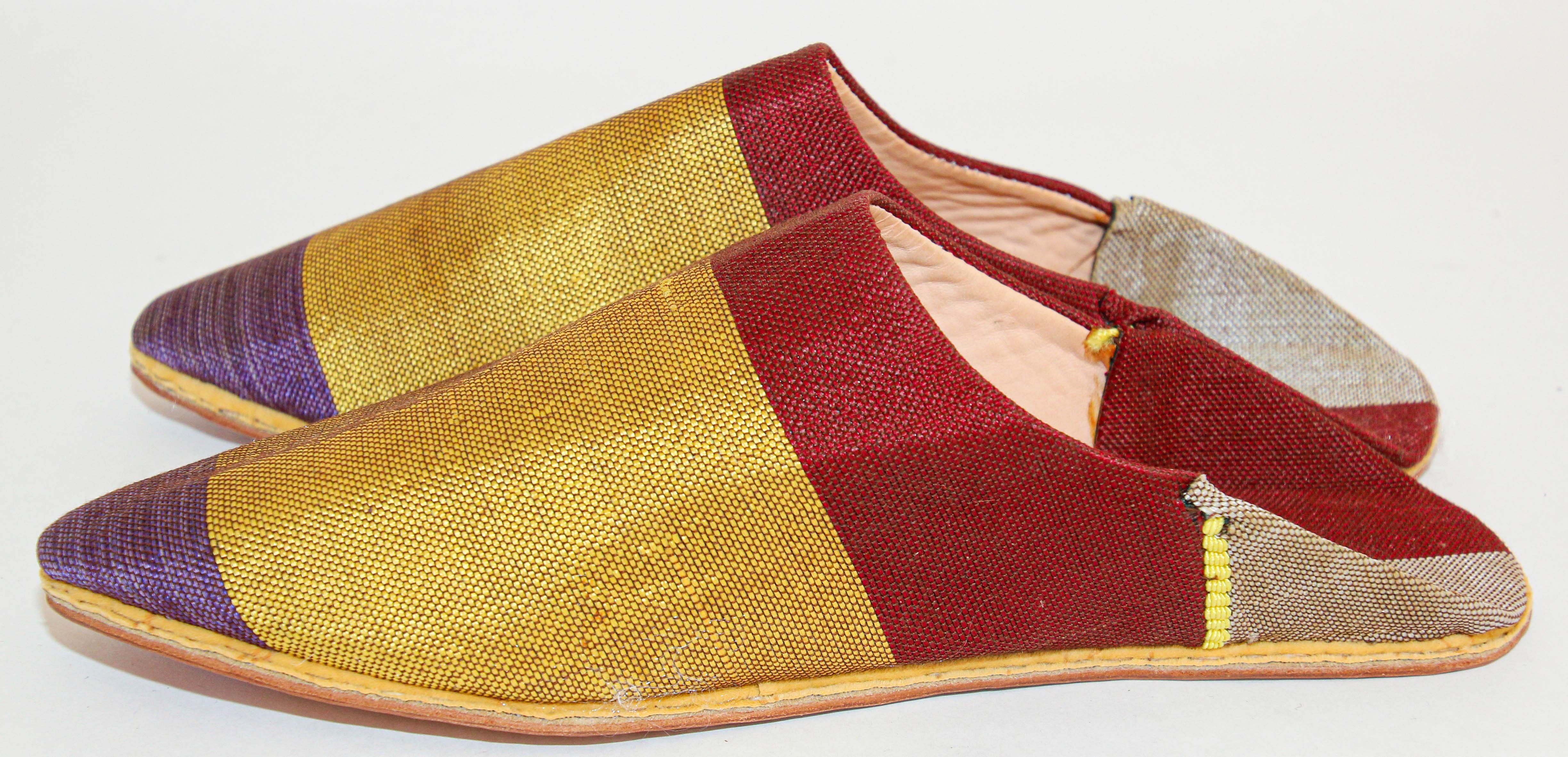 Women's or Men's Moroccan Silk Slippers Babouches from Marrakech Pointed Flat Mules For Sale