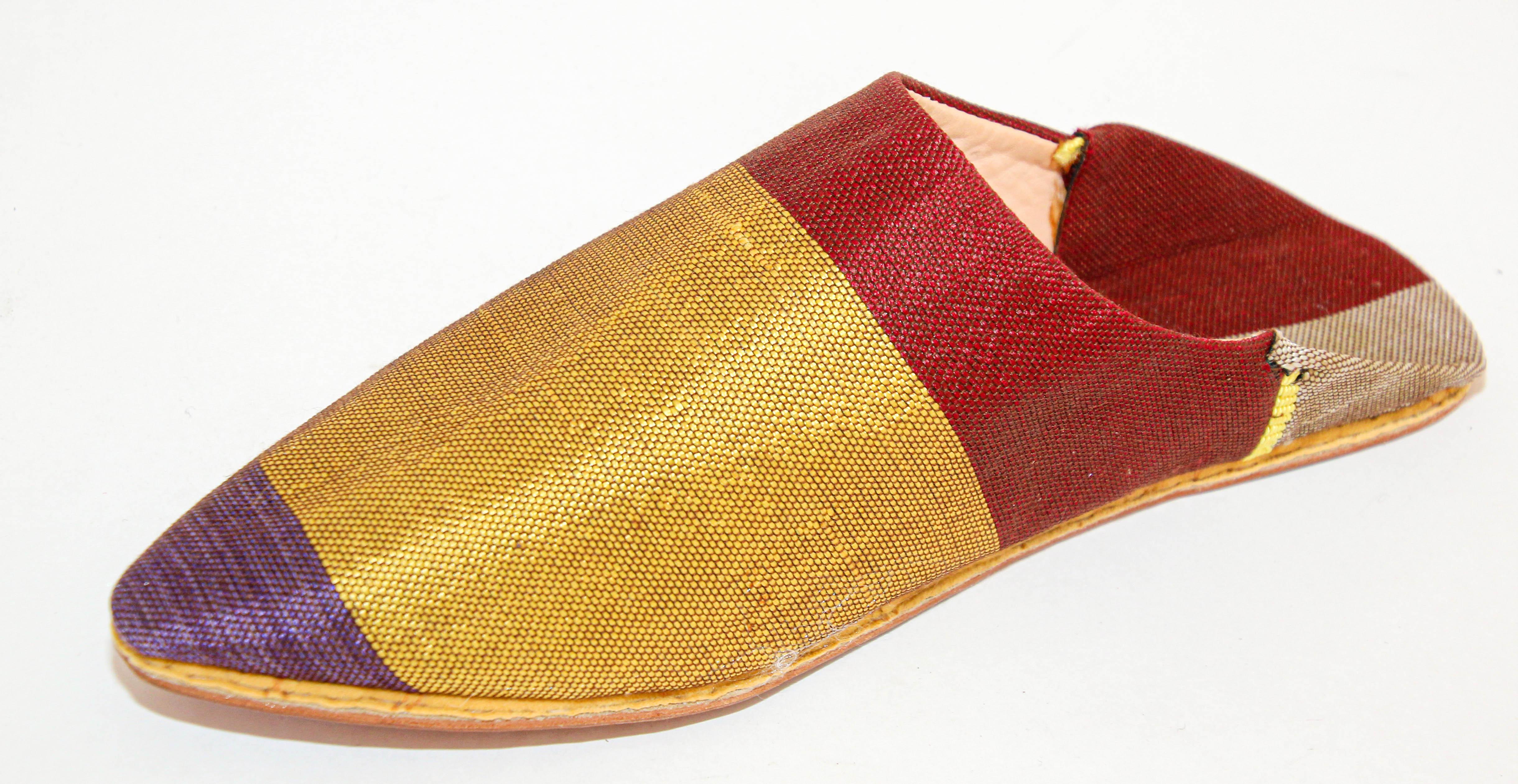 Moroccan Silk Slippers Babouches from Marrakech Pointed Flat Mules For Sale 2