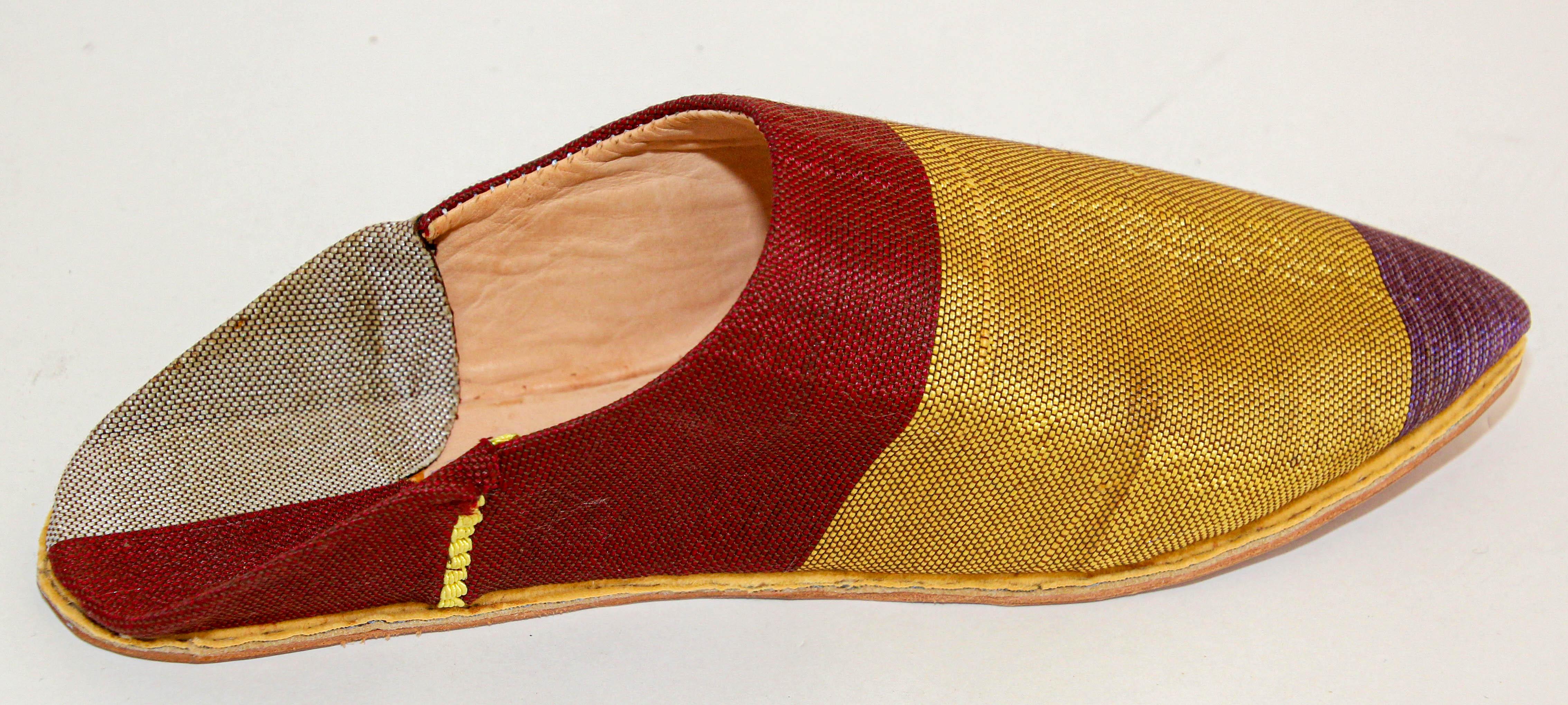 Moroccan Silk Slippers Babouches from Marrakech Pointed Flat Mules For Sale 3